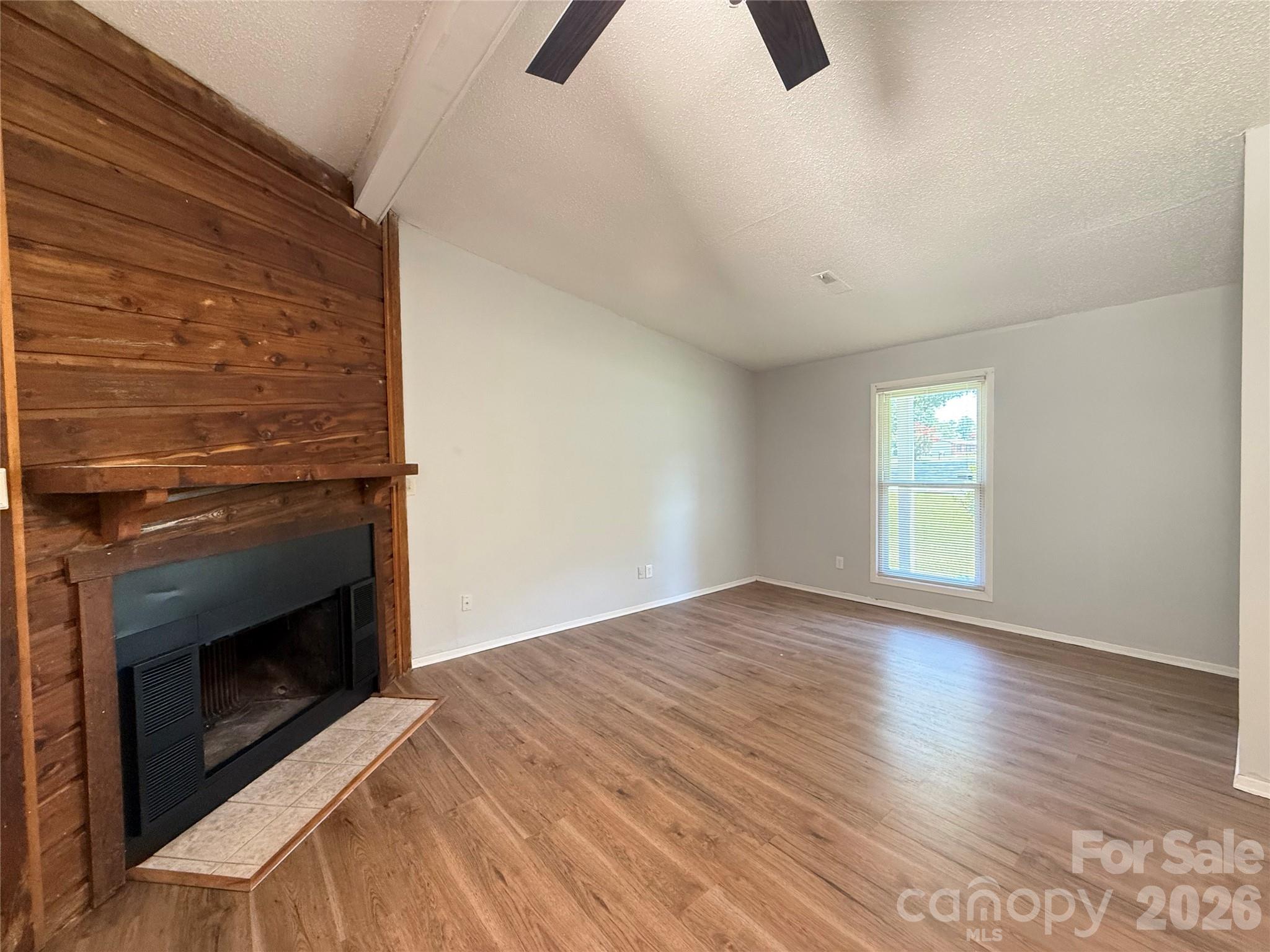 3523 Spring Terrace Lane Property Photo 2