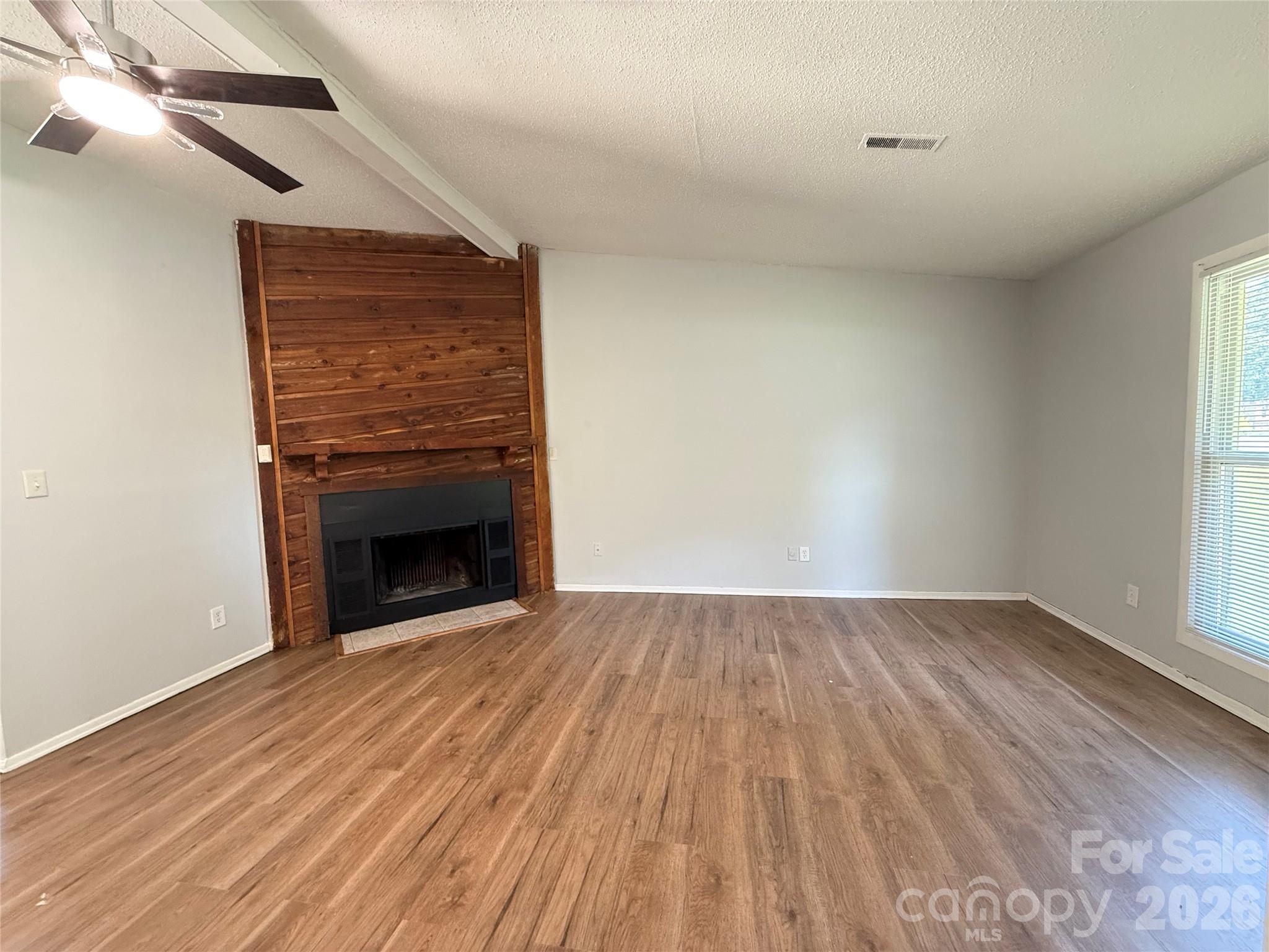 3523 Spring Terrace Lane Property Photo 3