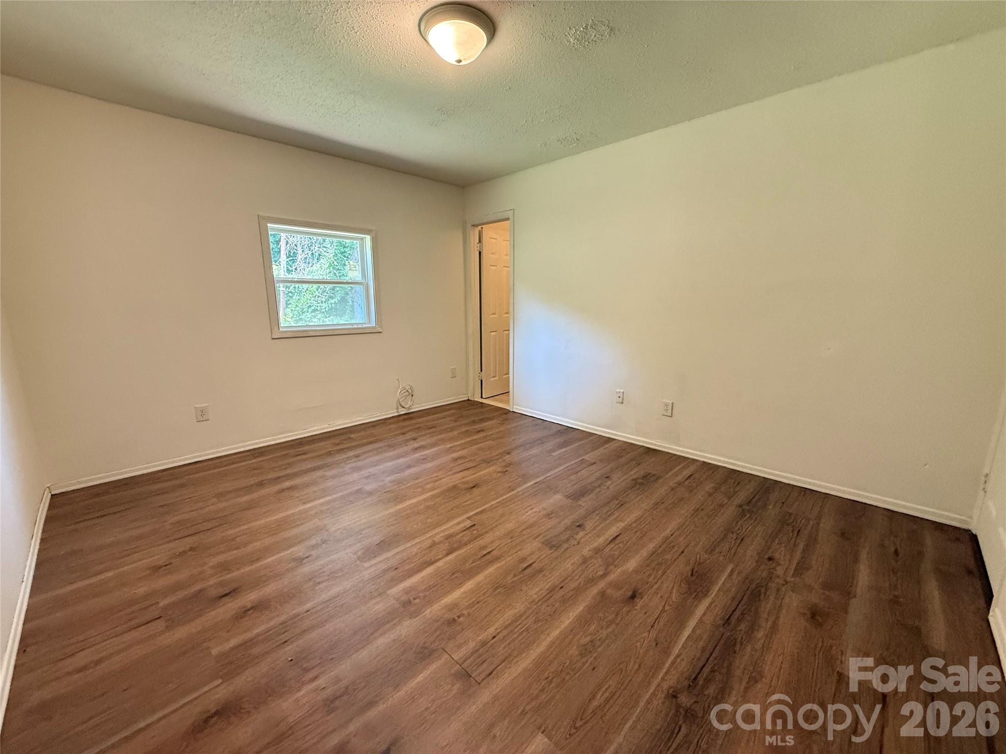 3523 Spring Terrace Lane Property Photo 5