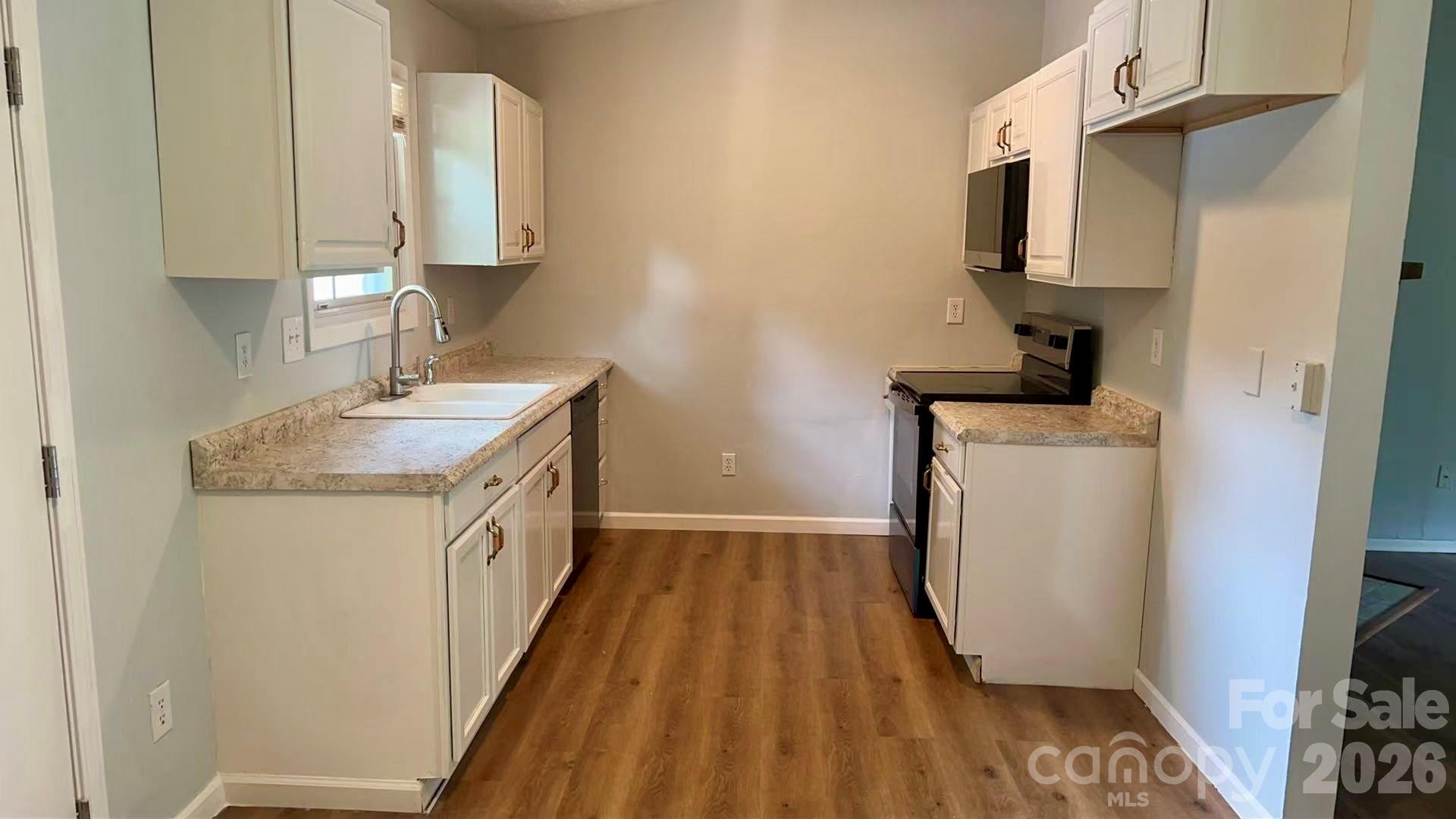 3523 Spring Terrace Lane Property Photo 17