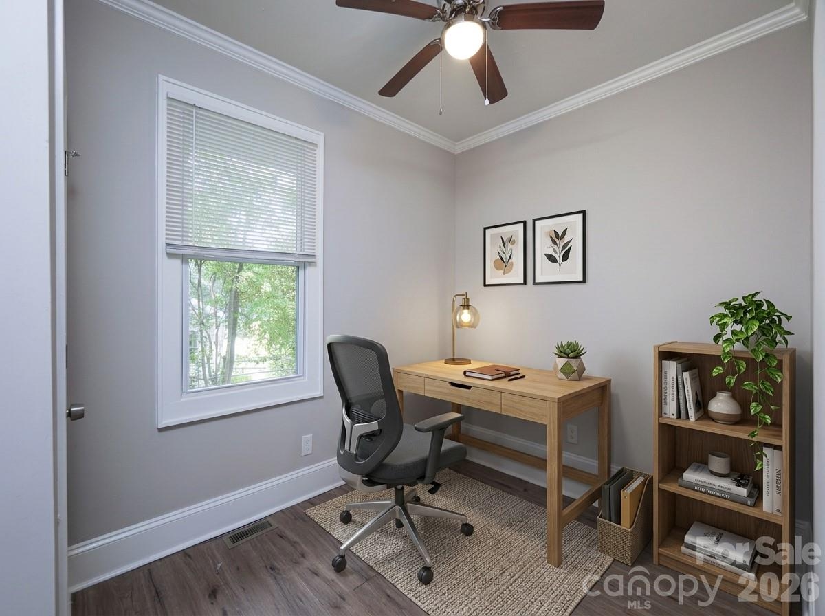 1113 W 5th Avenue Property Photo 14
