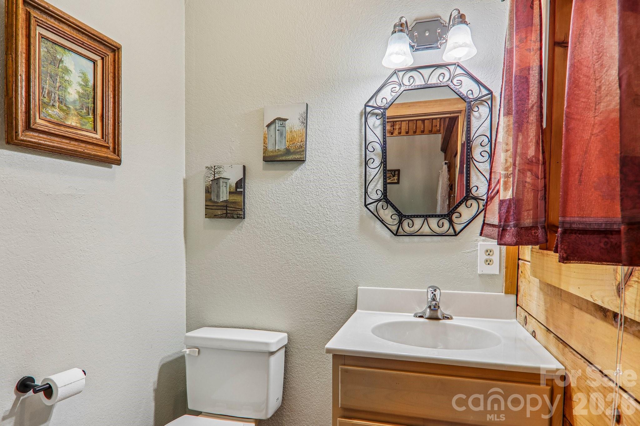 1064 Point Of View Drive Property Photo 20