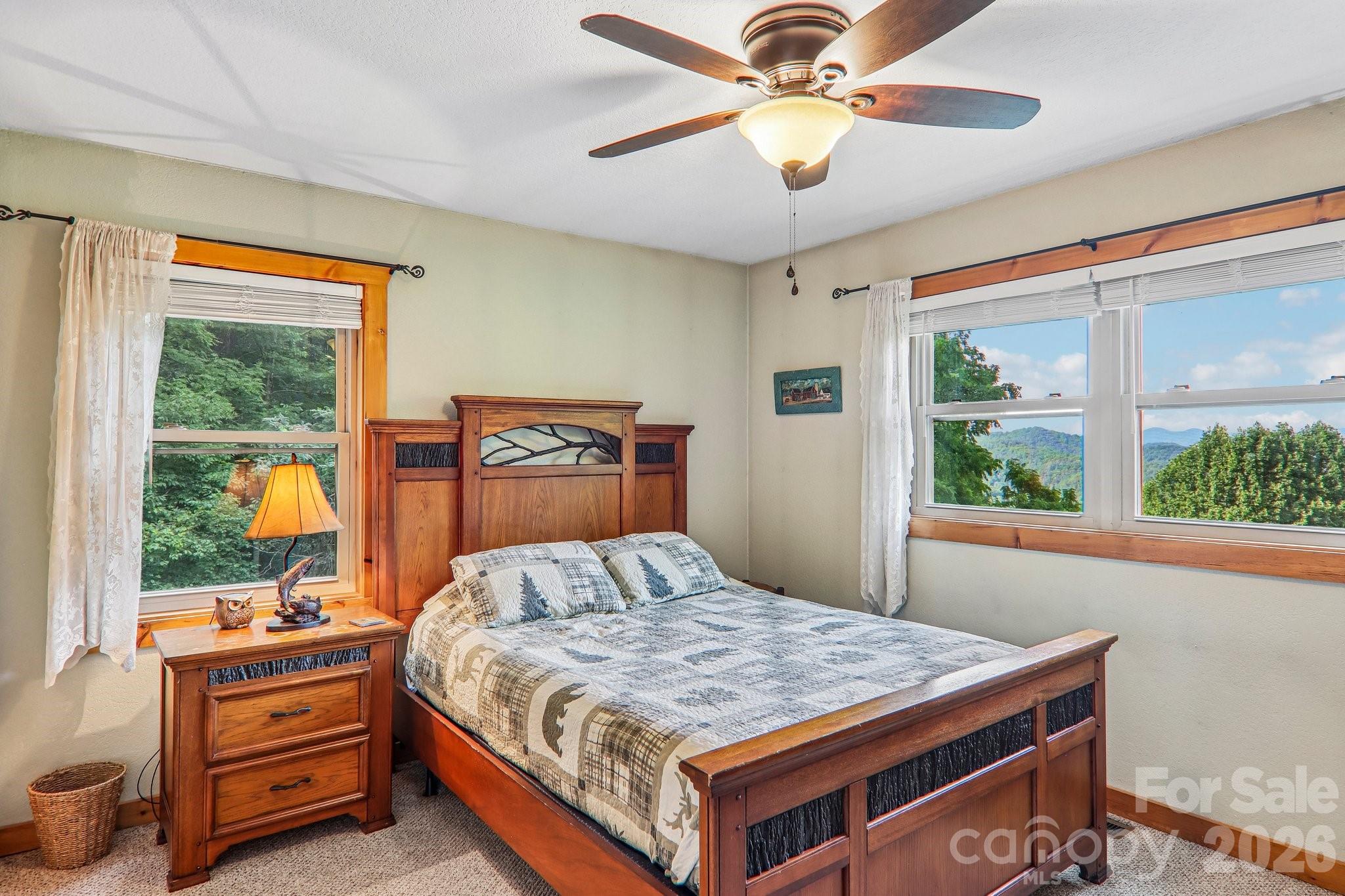 1064 Point Of View Drive Property Photo 32