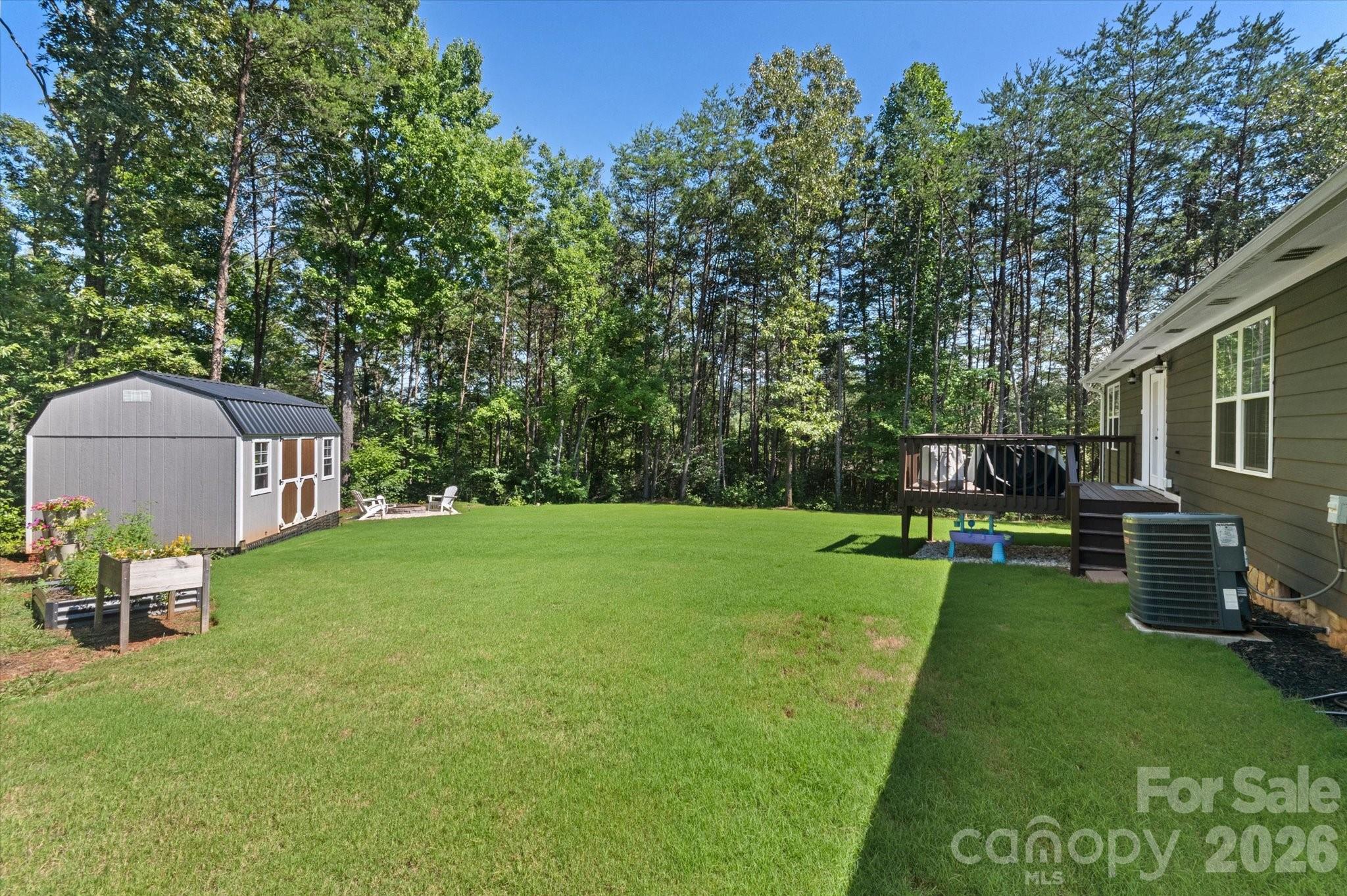 4364 Belmont Drive Property Photo 3