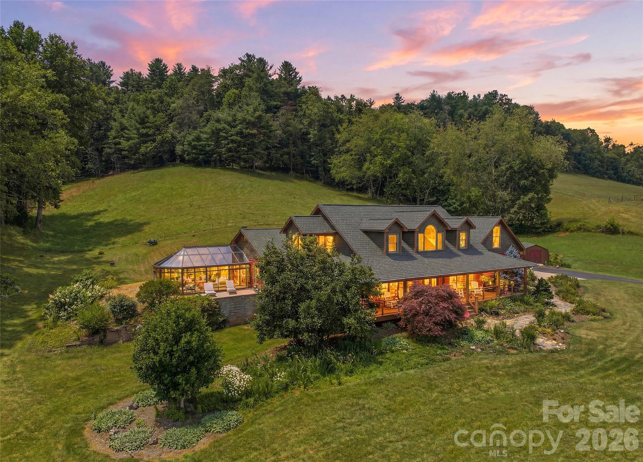 910 California Creek Road Property Photo 1