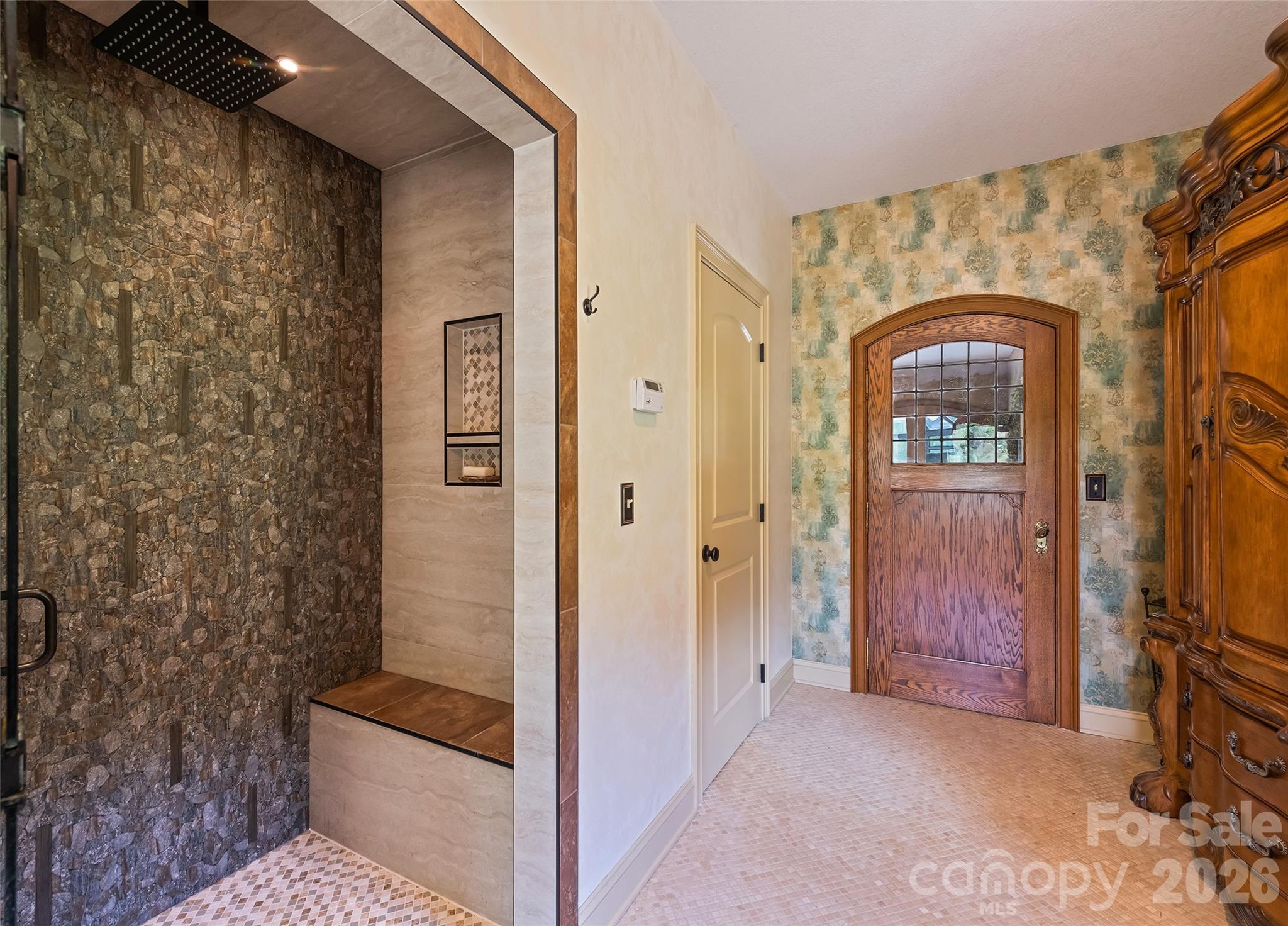 910 California Creek Road Property Photo 10