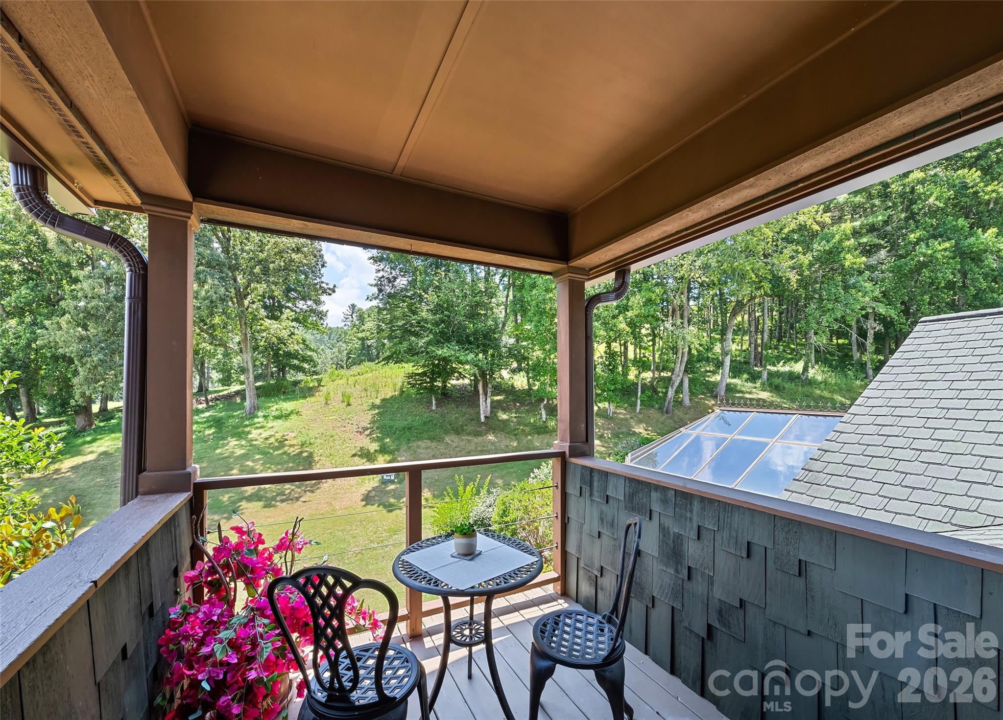 910 California Creek Road Property Photo 14