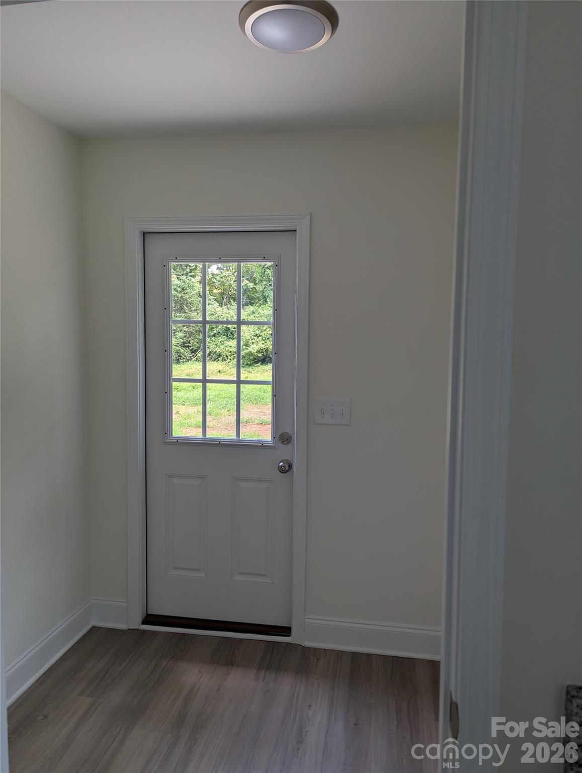 1122 Hoyle Street Property Photo 5