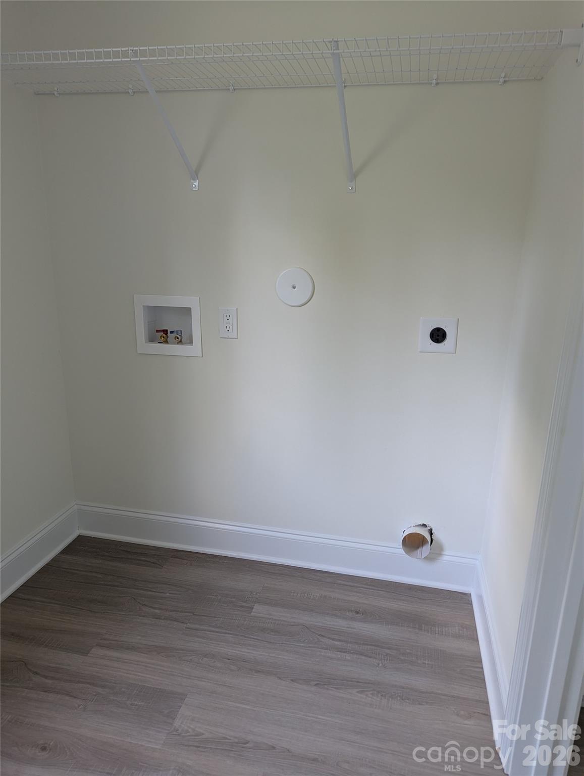 1122 Hoyle Street Property Photo 6