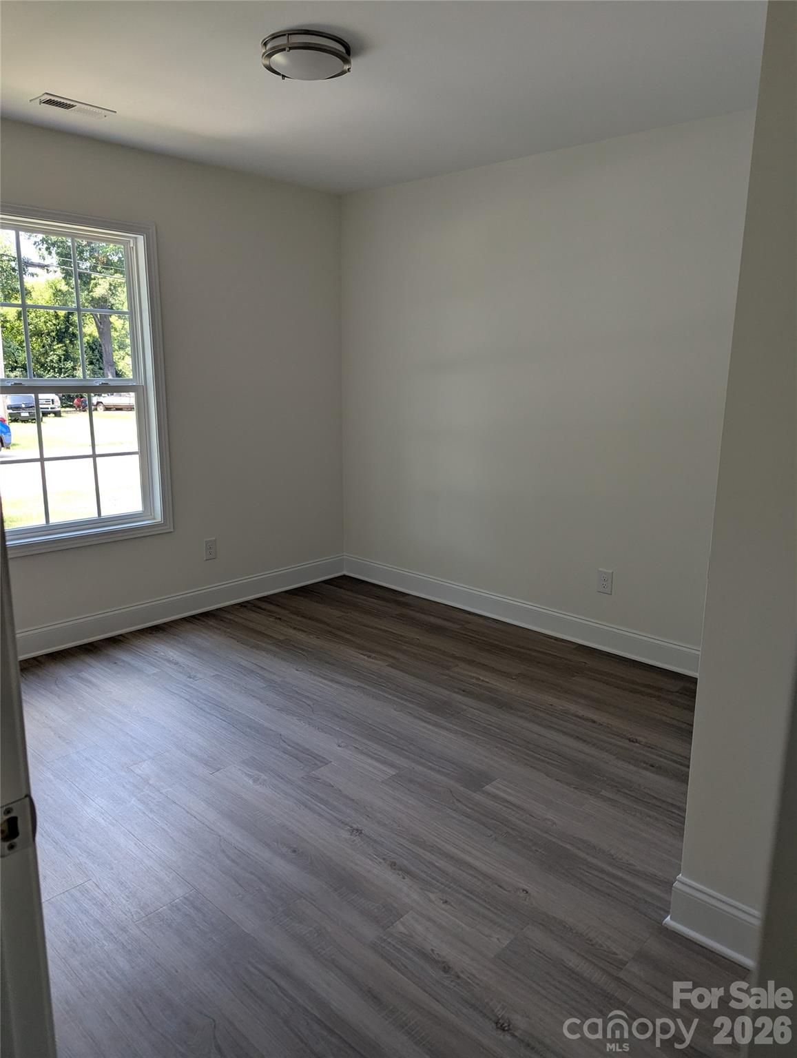 1122 Hoyle Street Property Photo 11