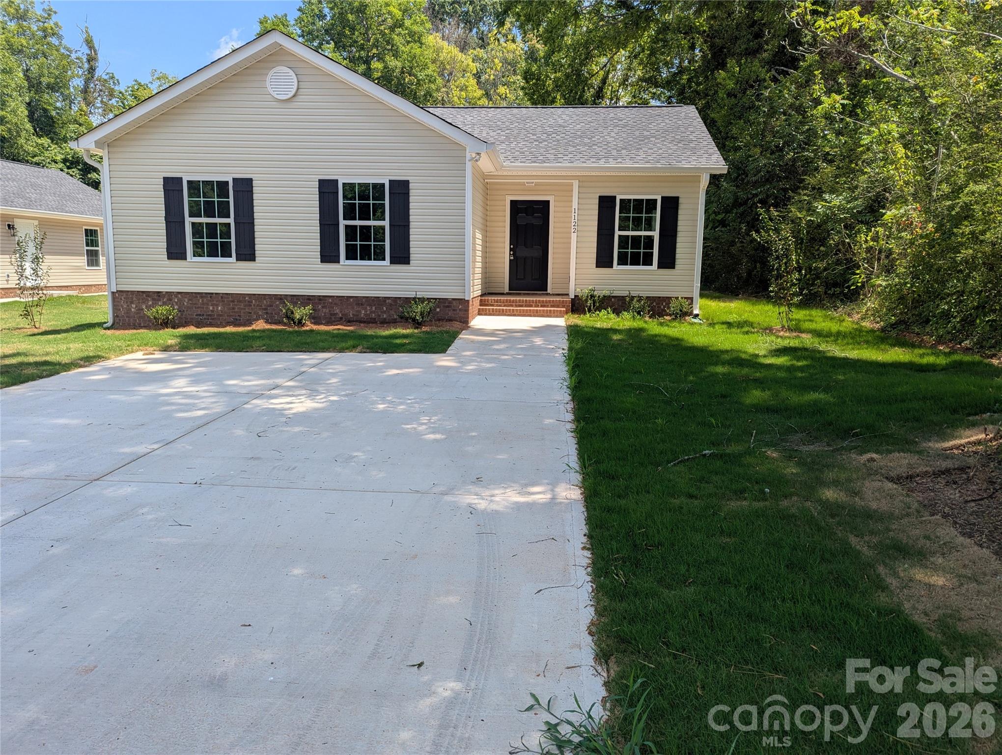 1122 Hoyle Street Property Photo 20