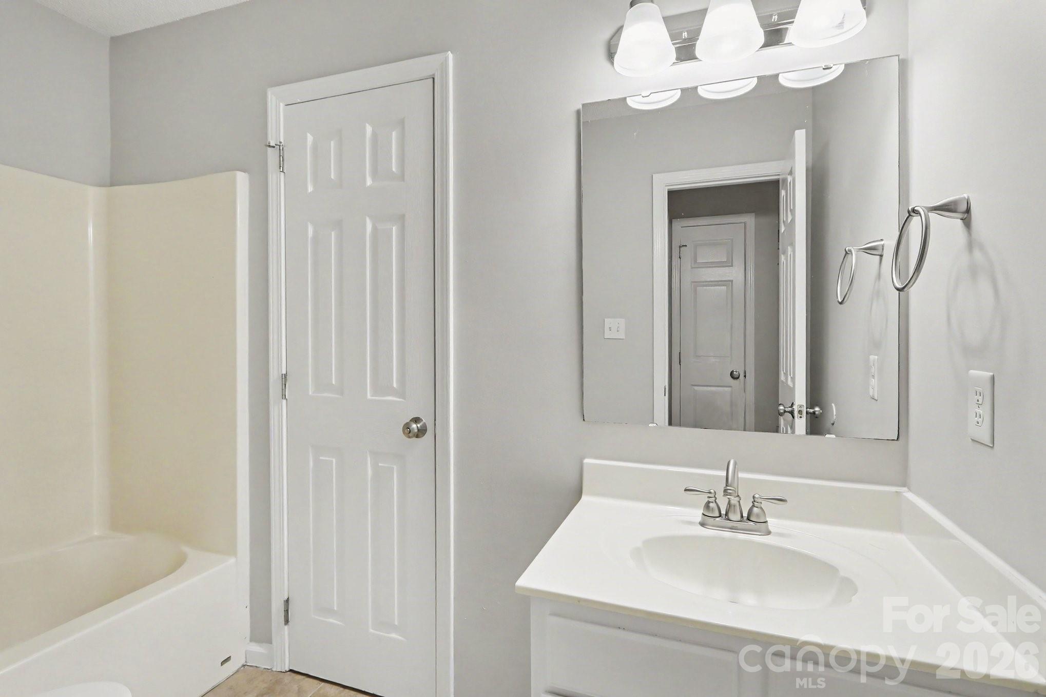 9507 Misty Arbor Way Property Photo 12