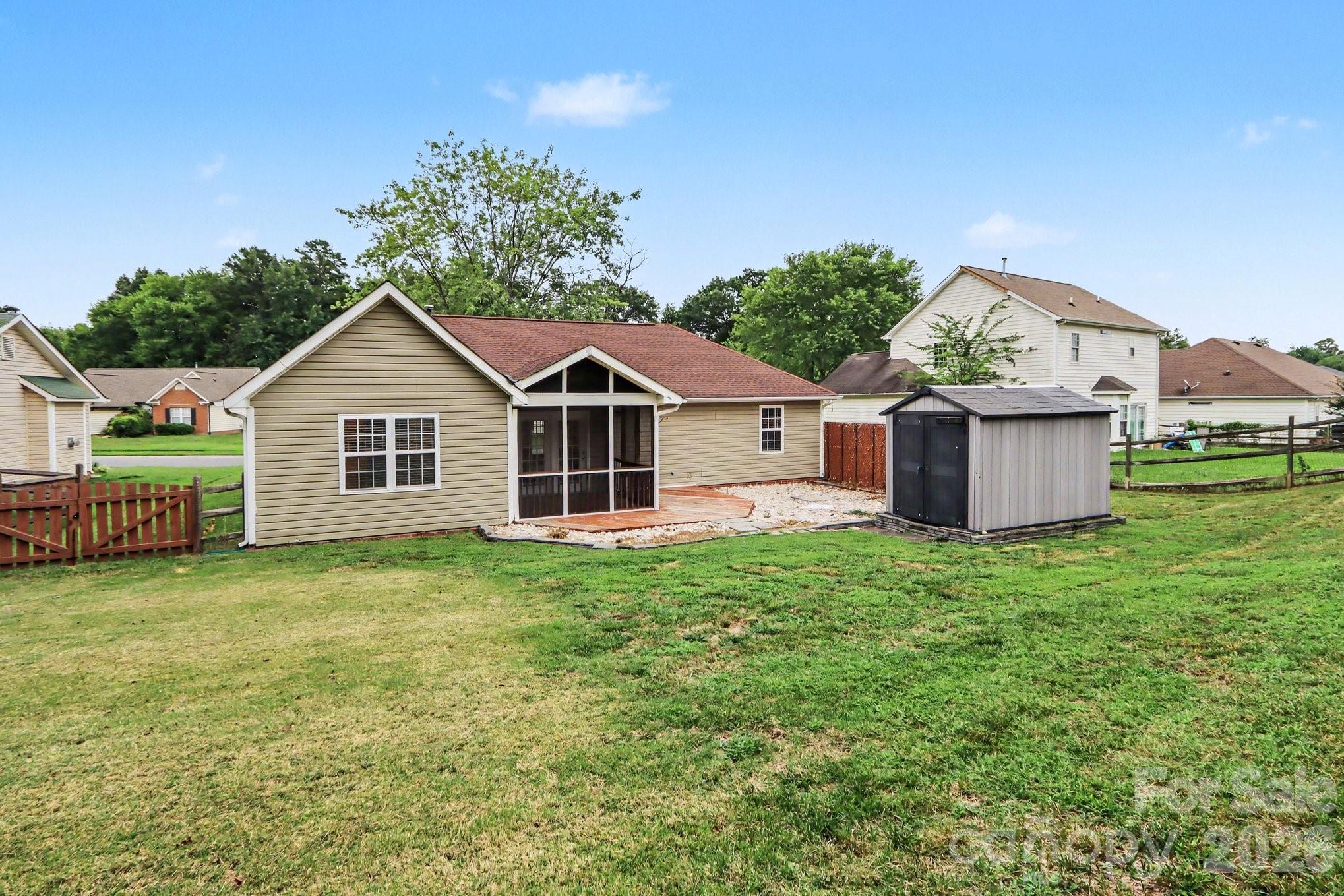 9507 Misty Arbor Way Property Photo 15