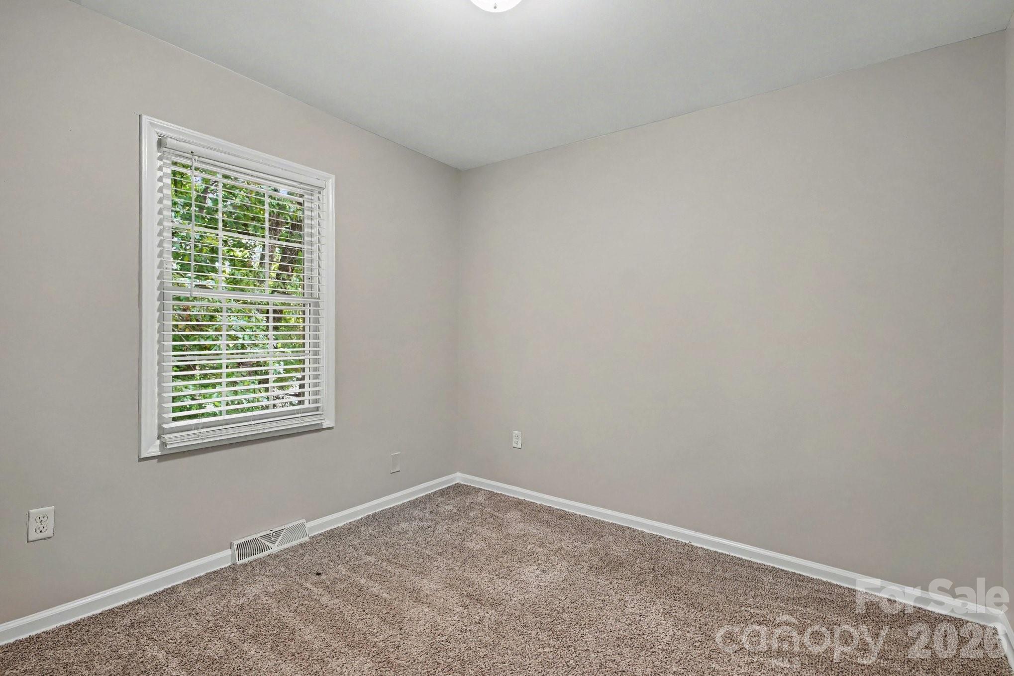 5200 Birchbark Lane Property Photo 18