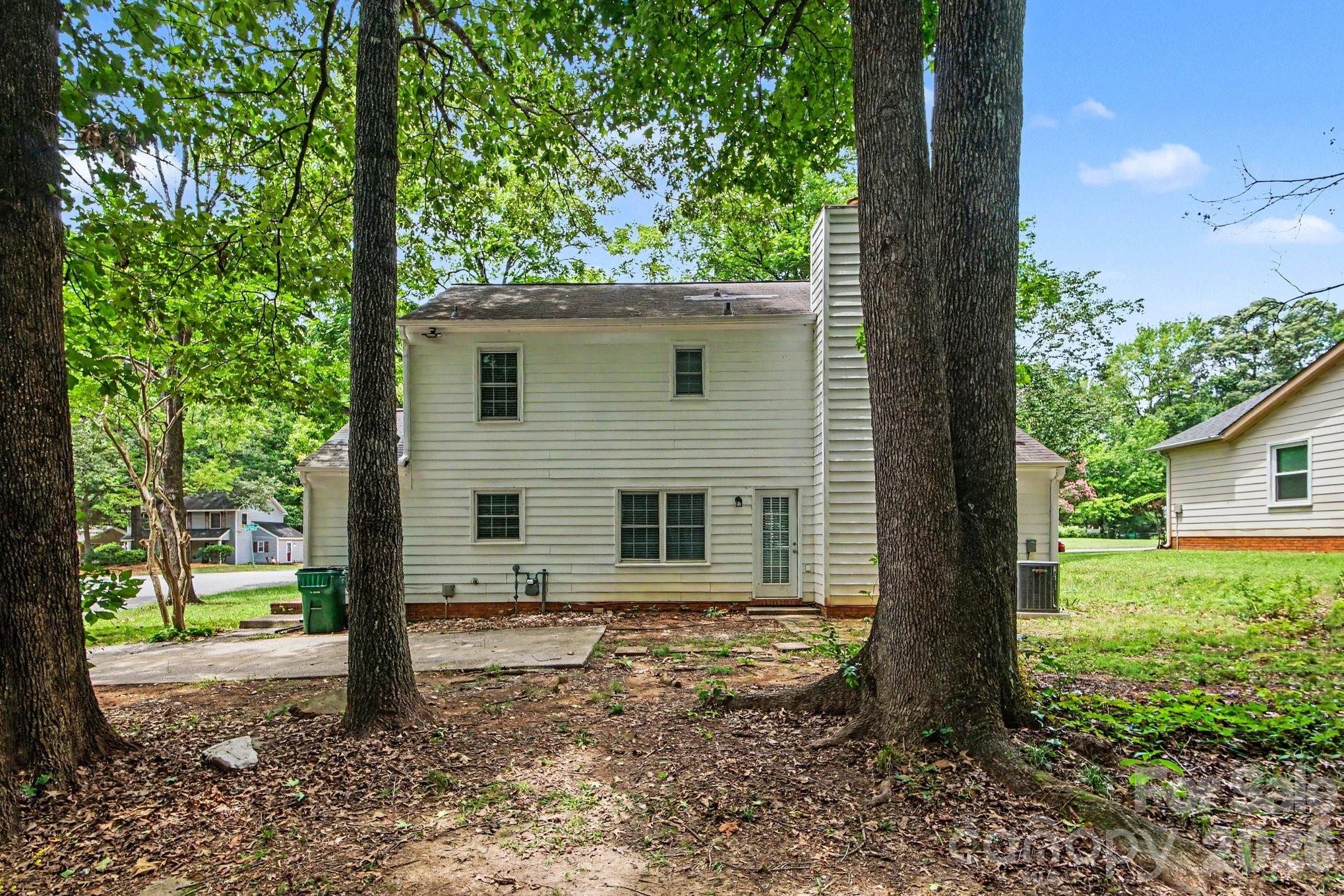 5200 Birchbark Lane Property Photo 23