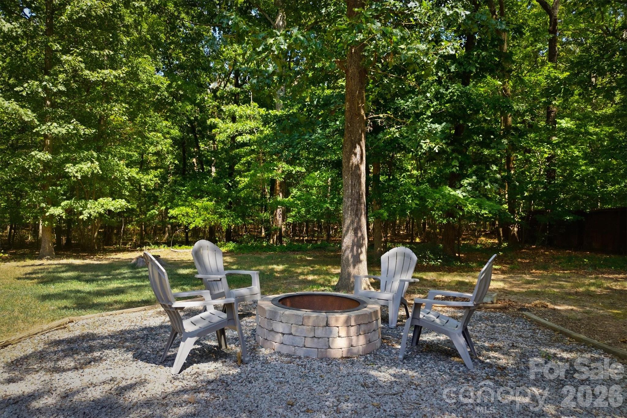 802 White Oaks Circle Property Photo 10