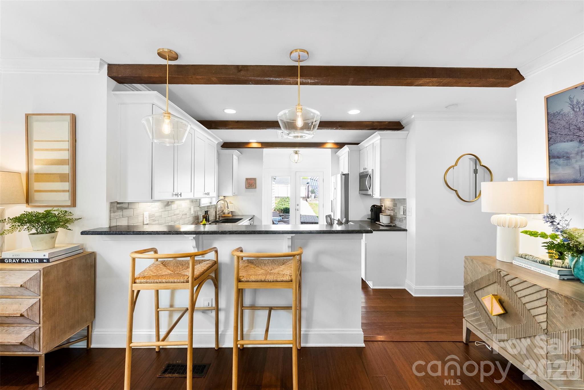 2017 Wilhelmina Avenue Property Photo 9