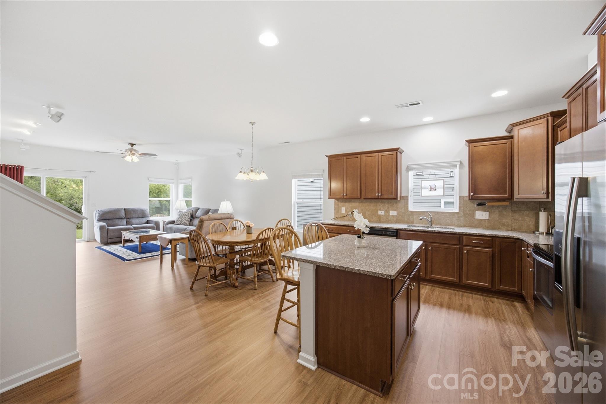 1235 Tranquil Falls Lane Property Photo 6