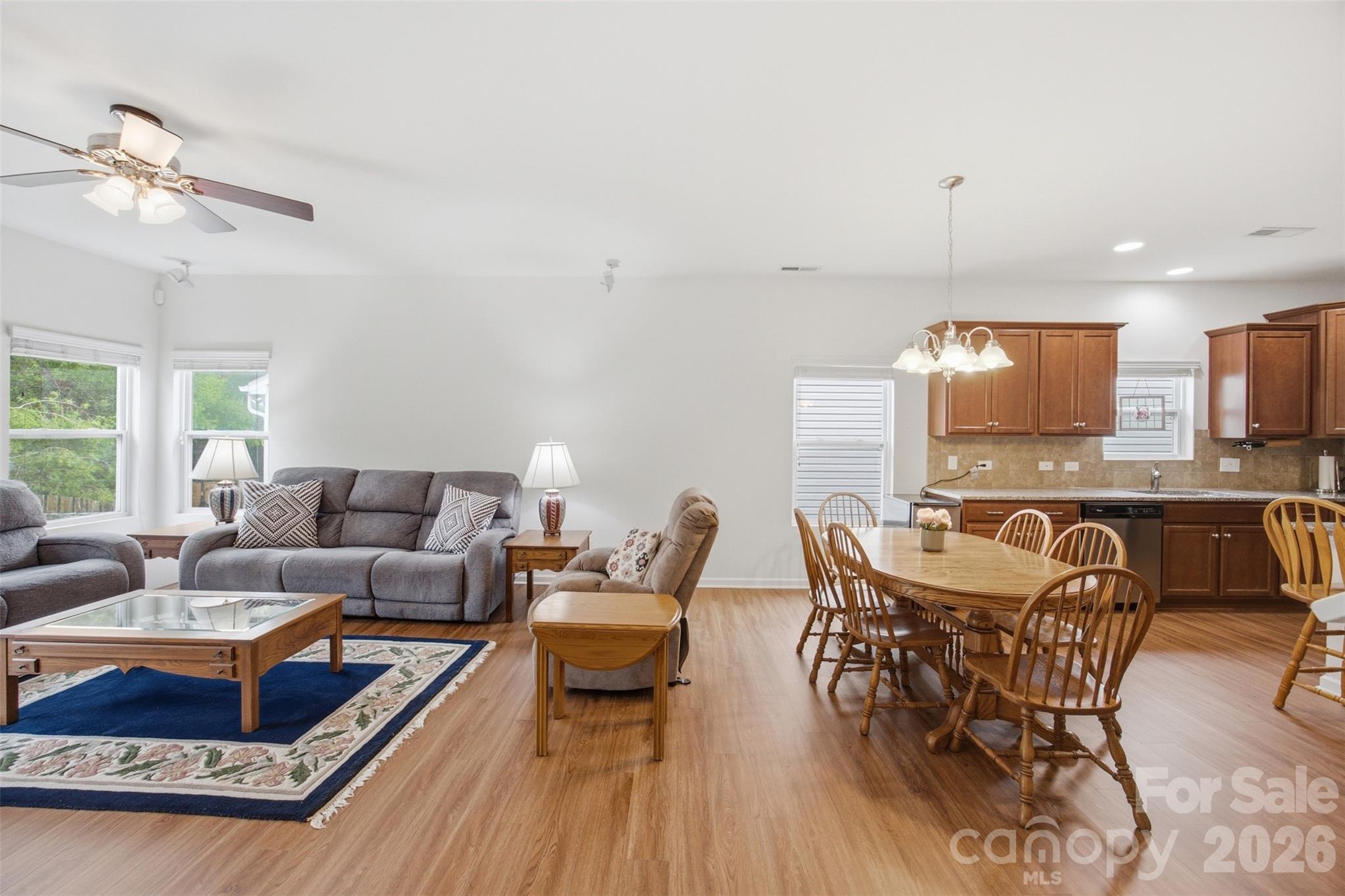 1235 Tranquil Falls Lane Property Photo 12