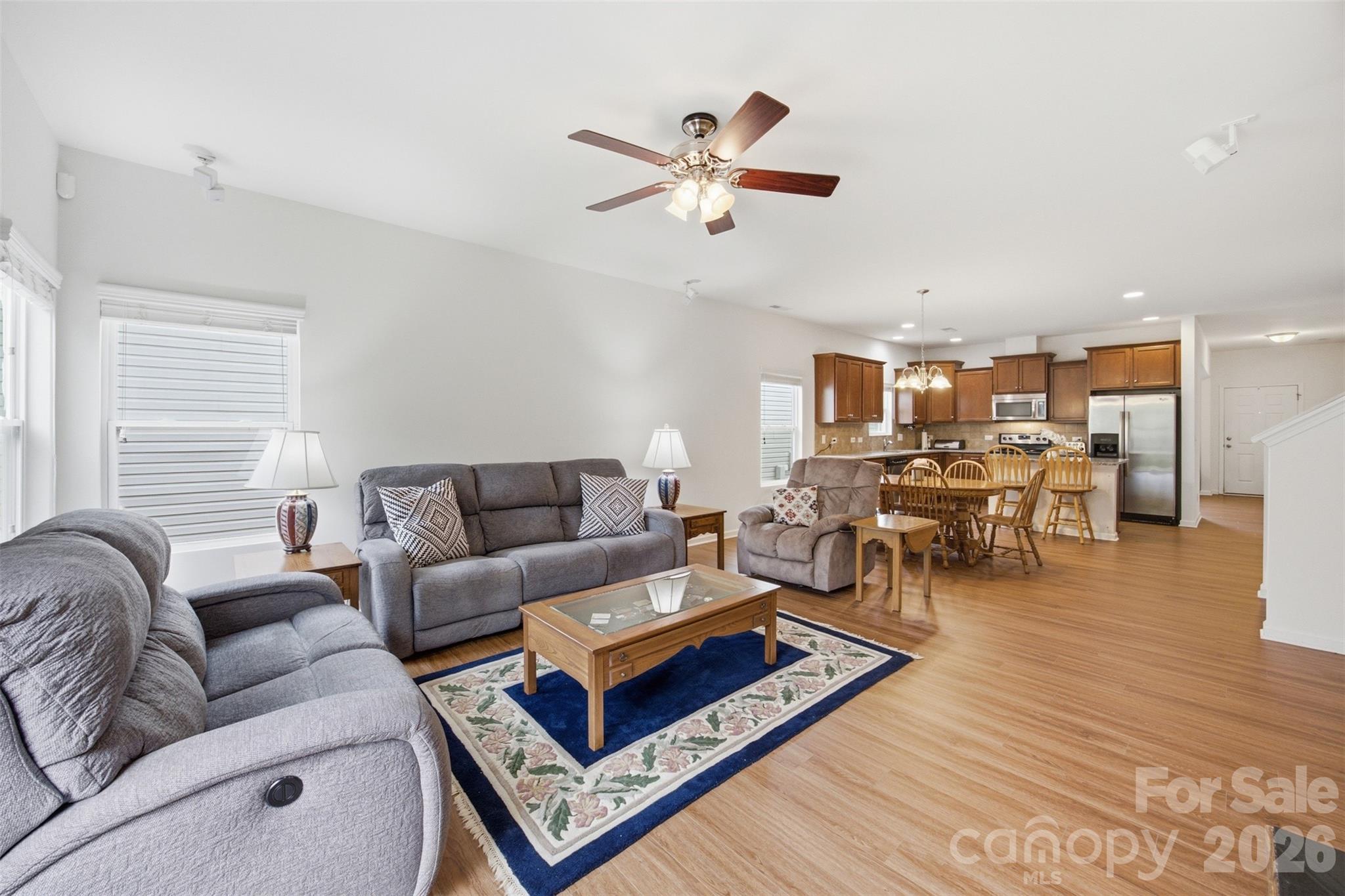1235 Tranquil Falls Lane Property Photo 14