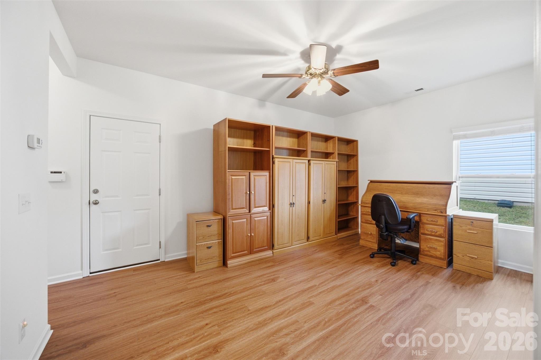 1235 Tranquil Falls Lane Property Photo 25