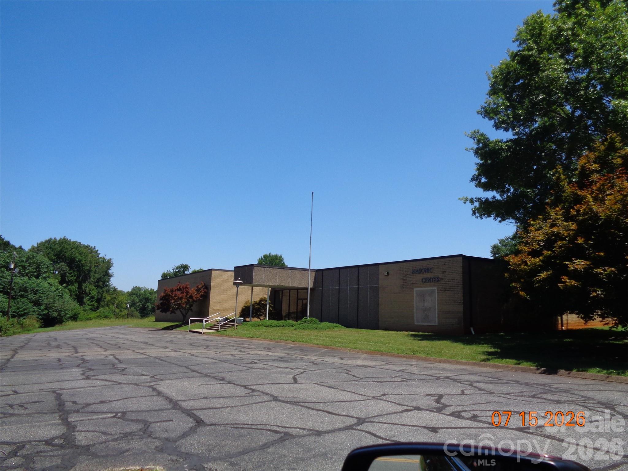 30 Catawba Valley Boulevard Property Photo 4