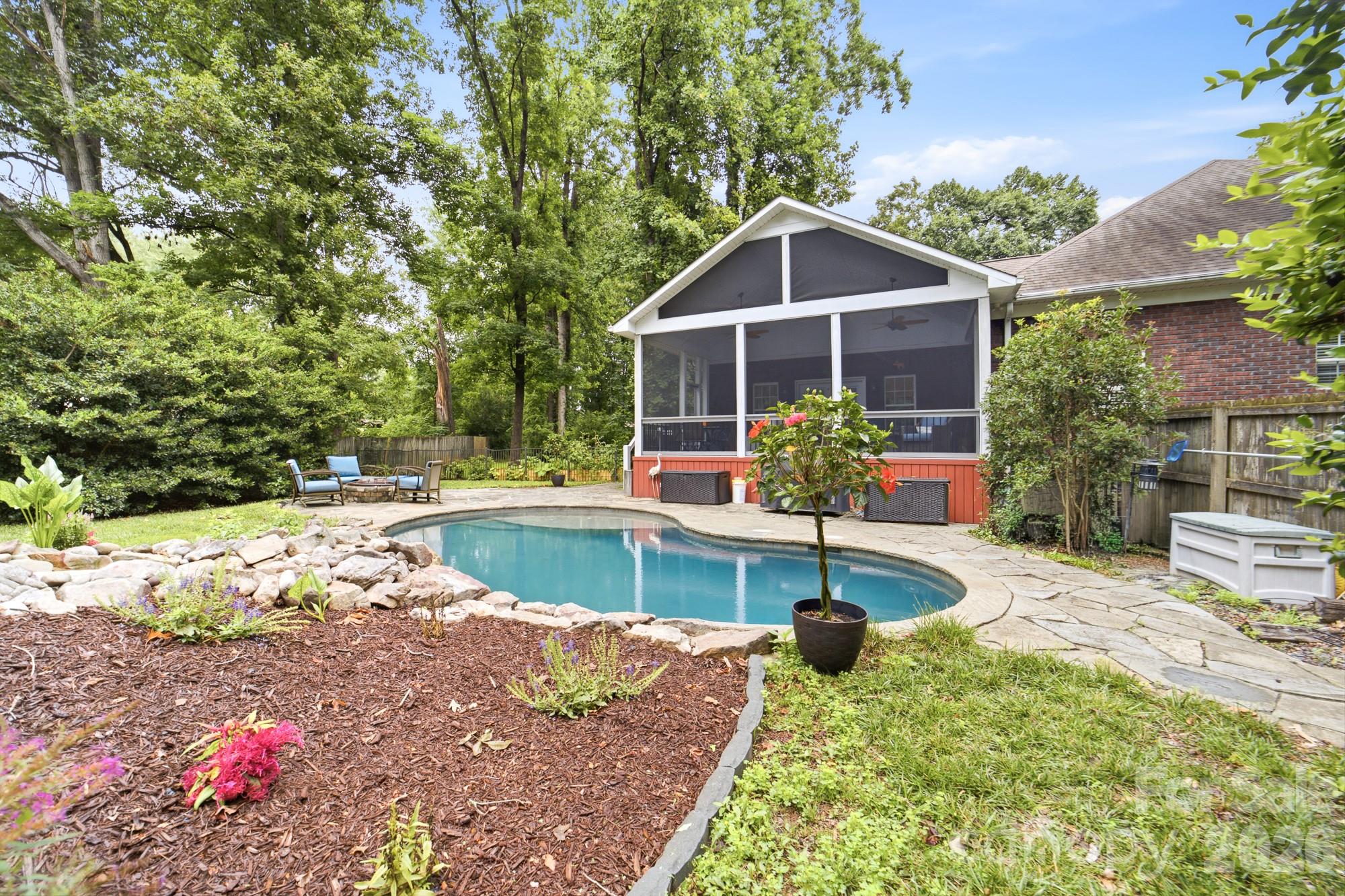 15002 Dexter Lemmond Court Property Photo 38