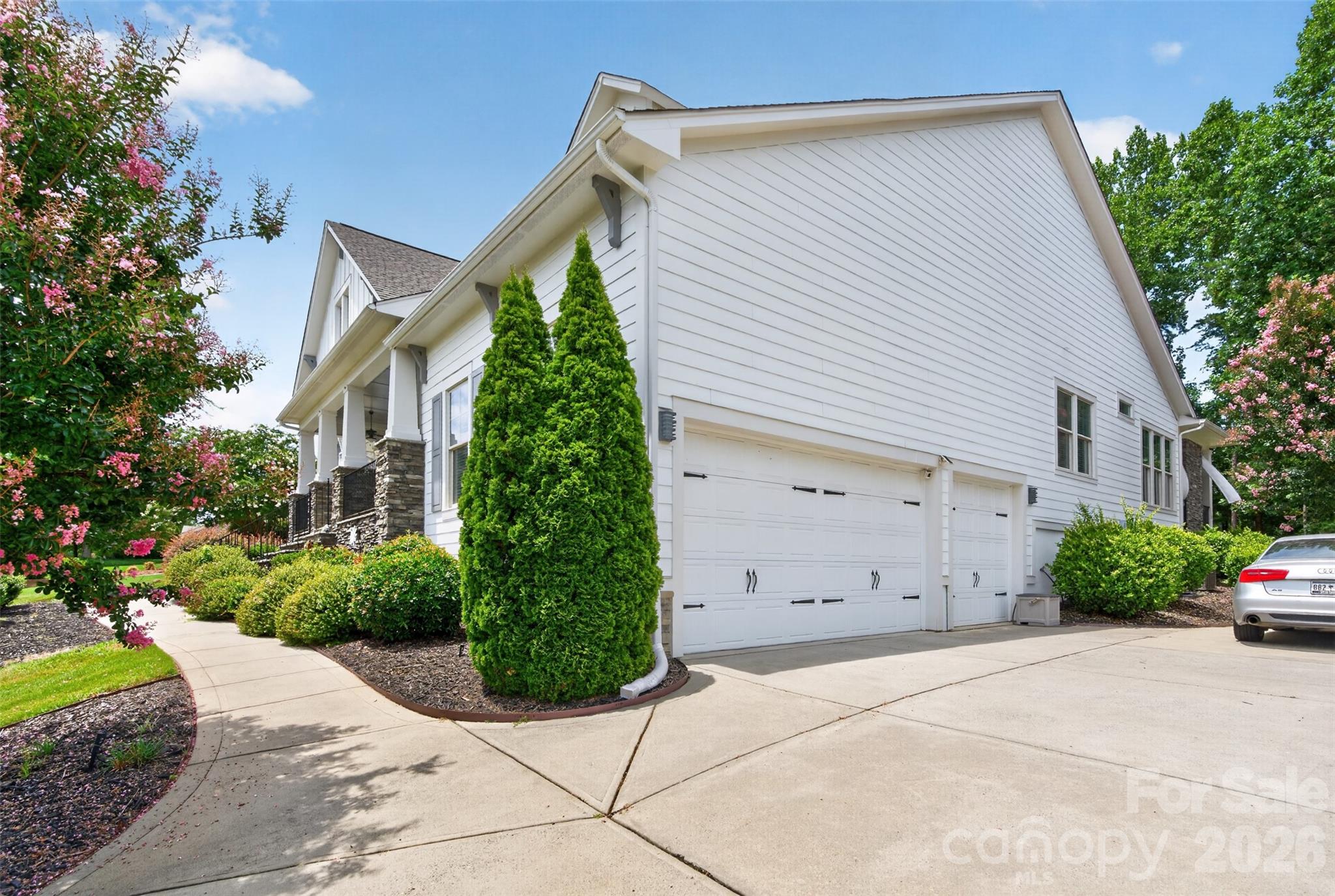 1133 Wessington Manor Lane Property Photo 6