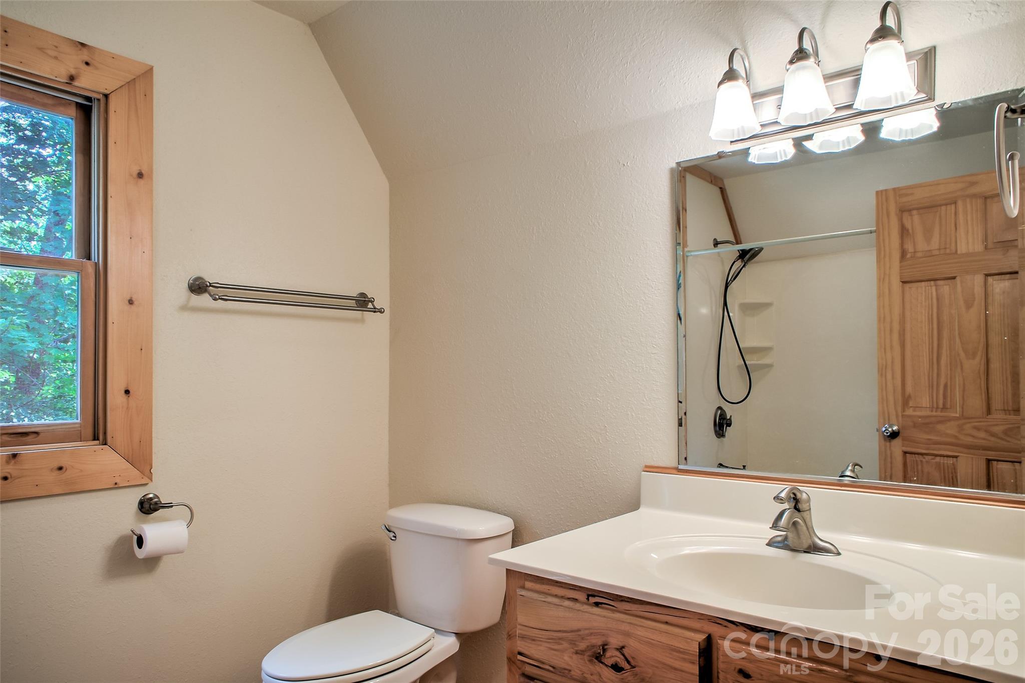 3815 Bat Cave Road Property Photo 27