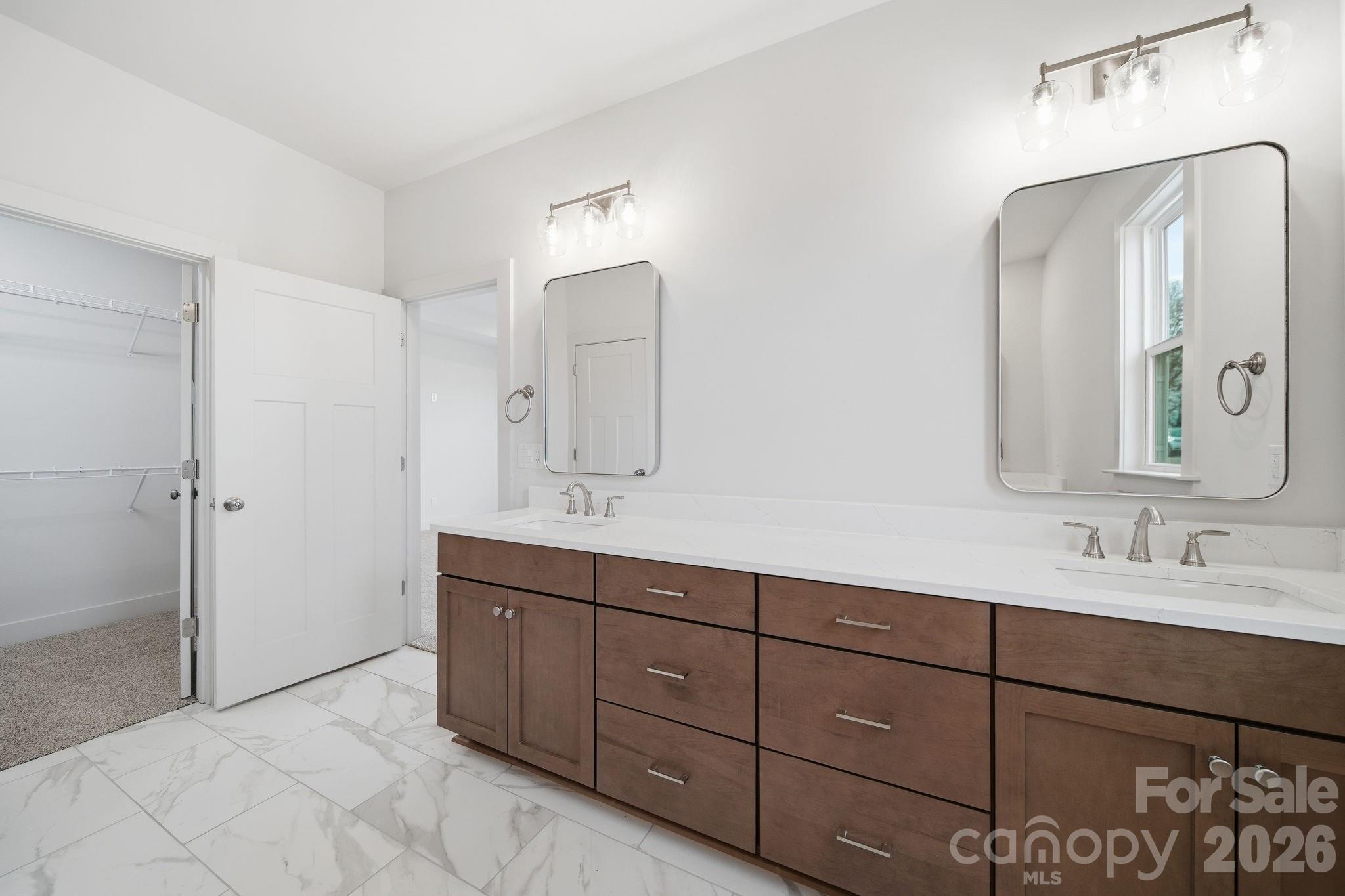 4020 Landsford Road Property Photo 9