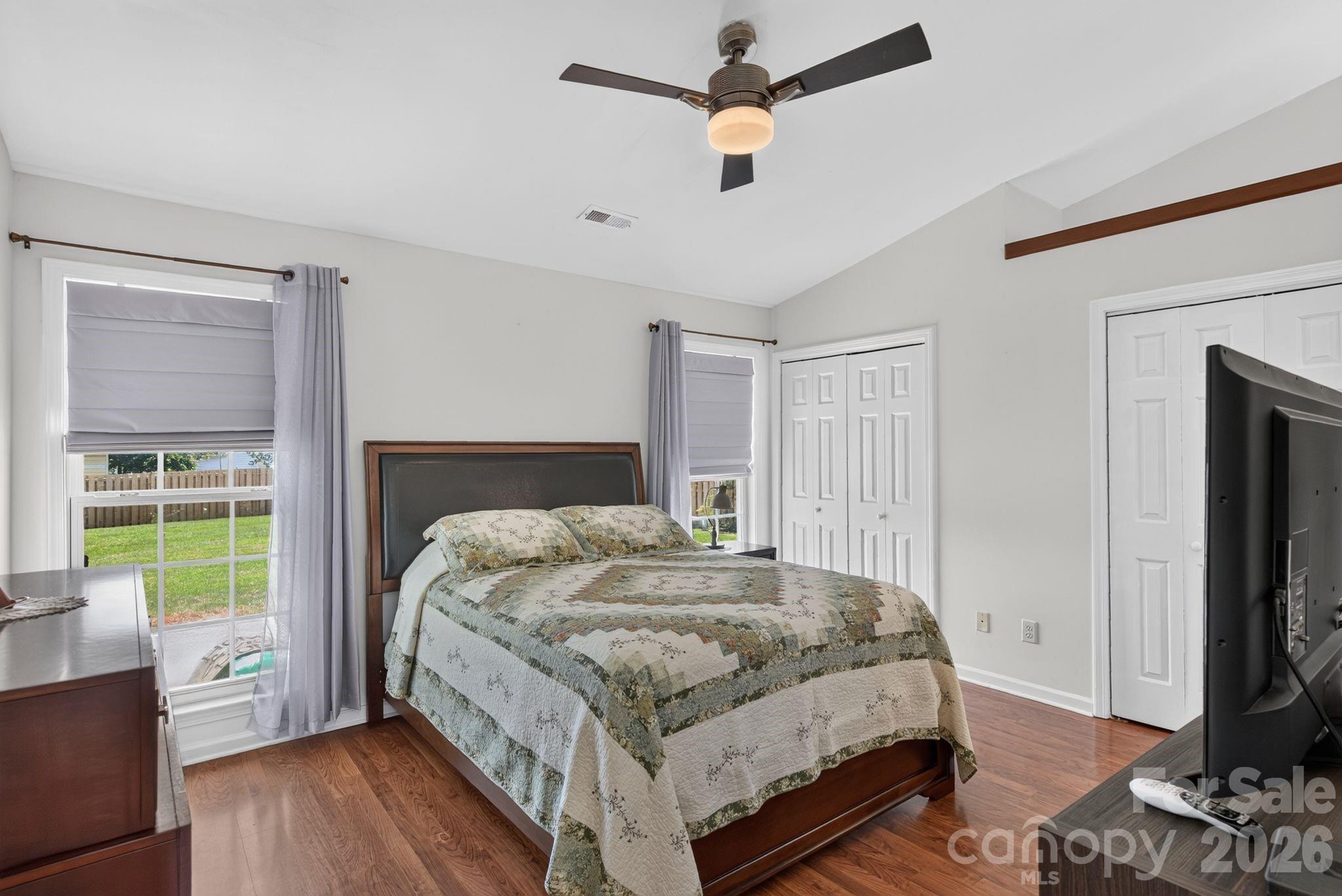 906 Woodhill Drive Property Photo 14