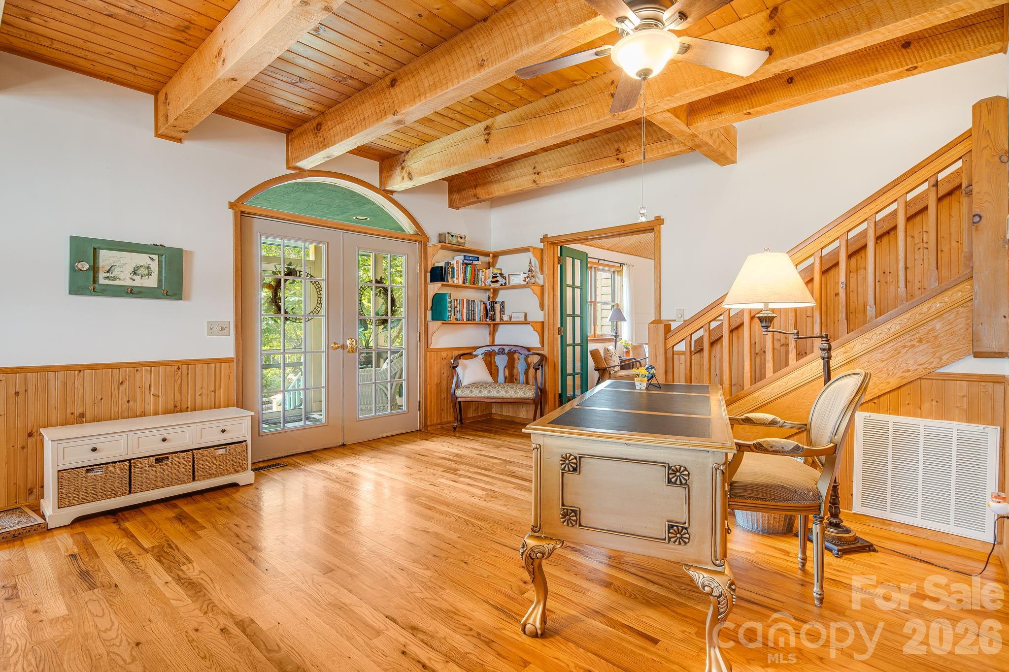 200 Black Hawk Trail Property Photo 6