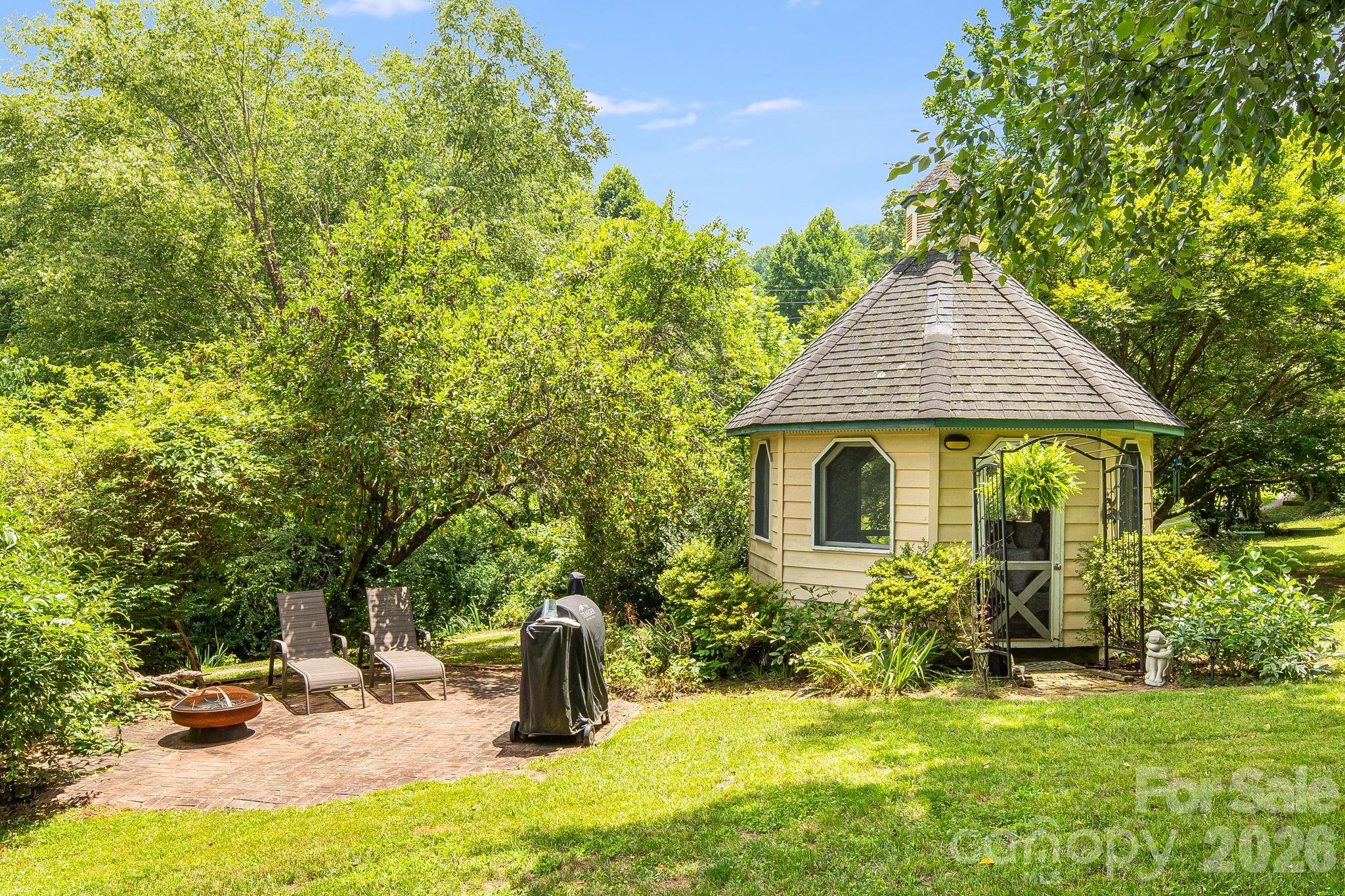 200 Black Hawk Trail Property Photo 35