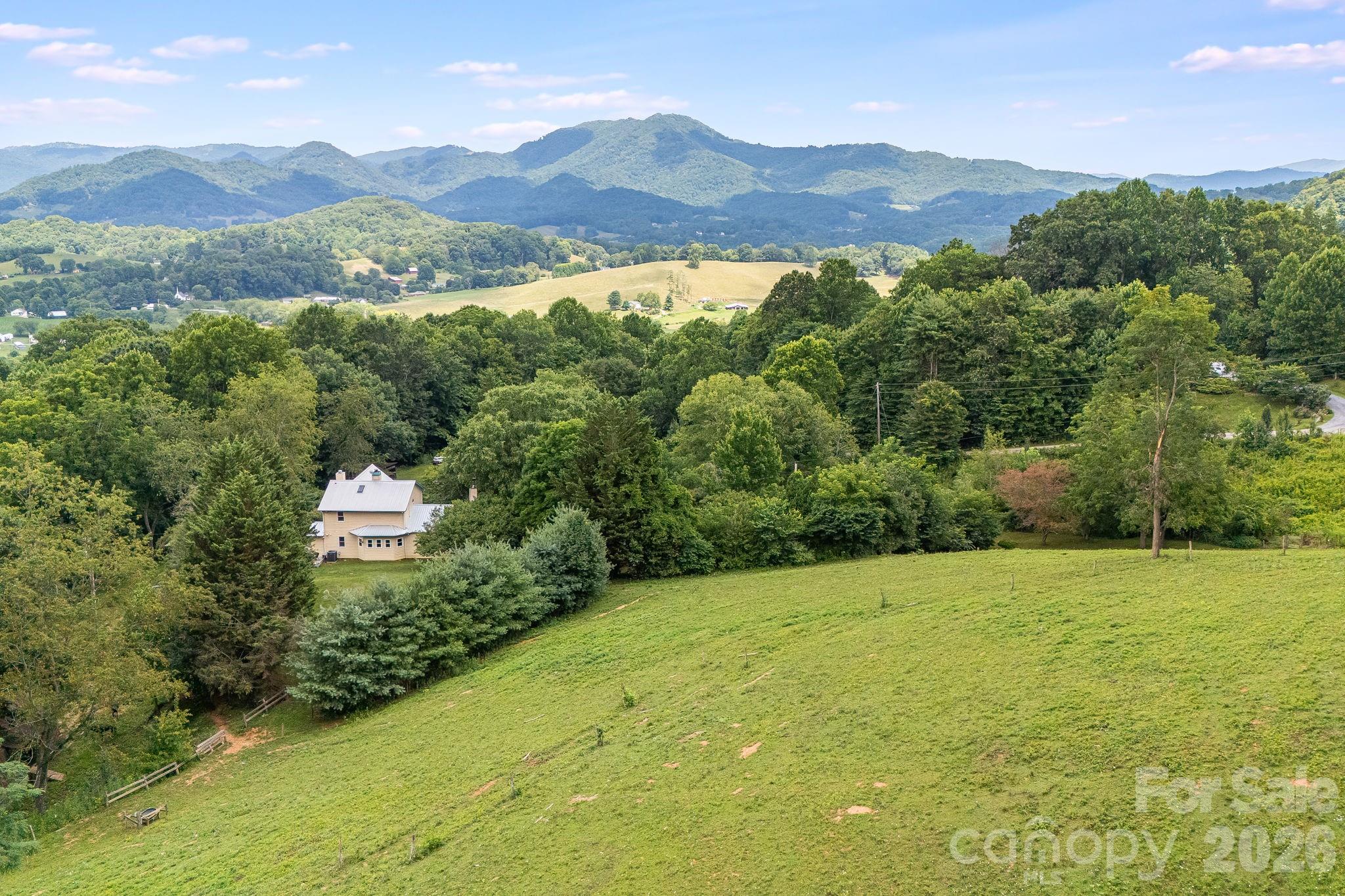 200 Black Hawk Trail Property Photo 45