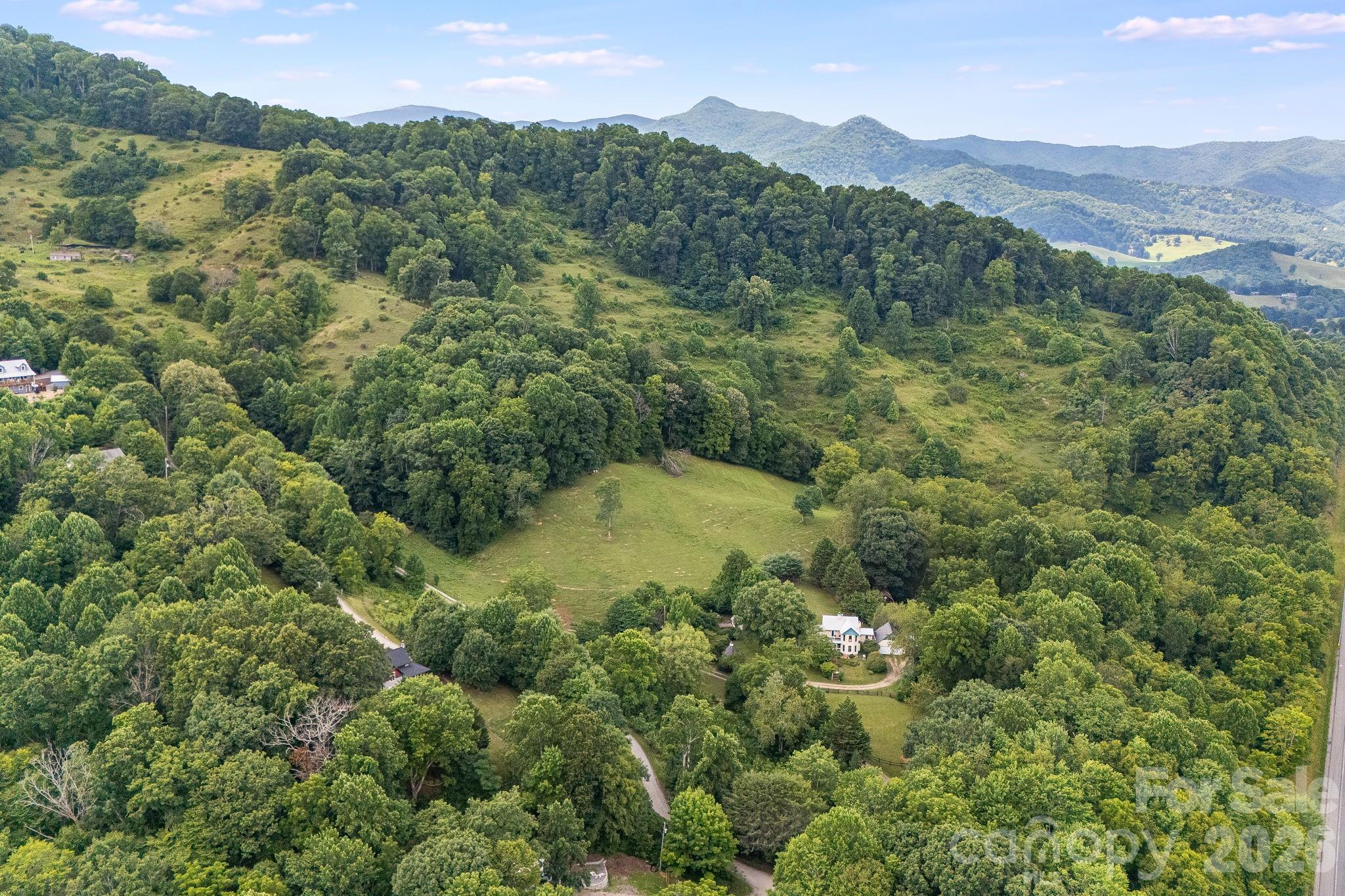 200 Black Hawk Trail Property Photo 47
