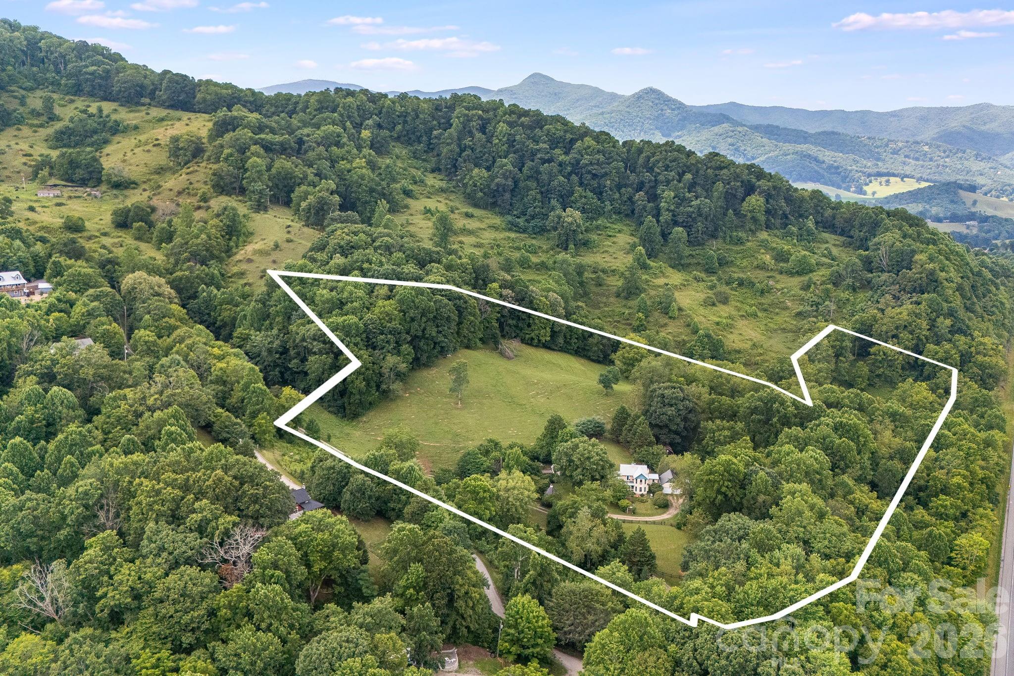 200 Black Hawk Trail Property Photo 48