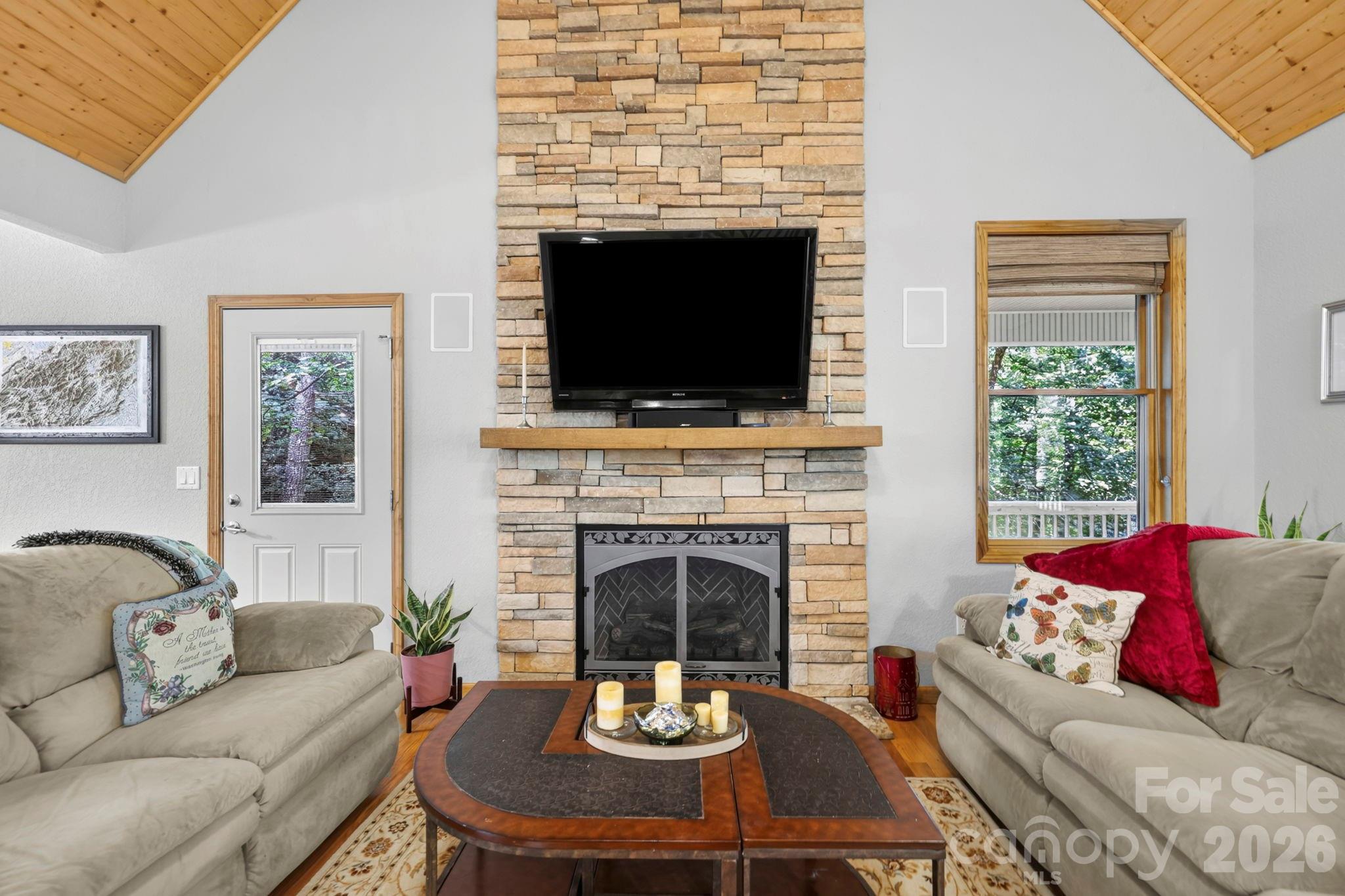 149 Oriole Road Property Photo 9
