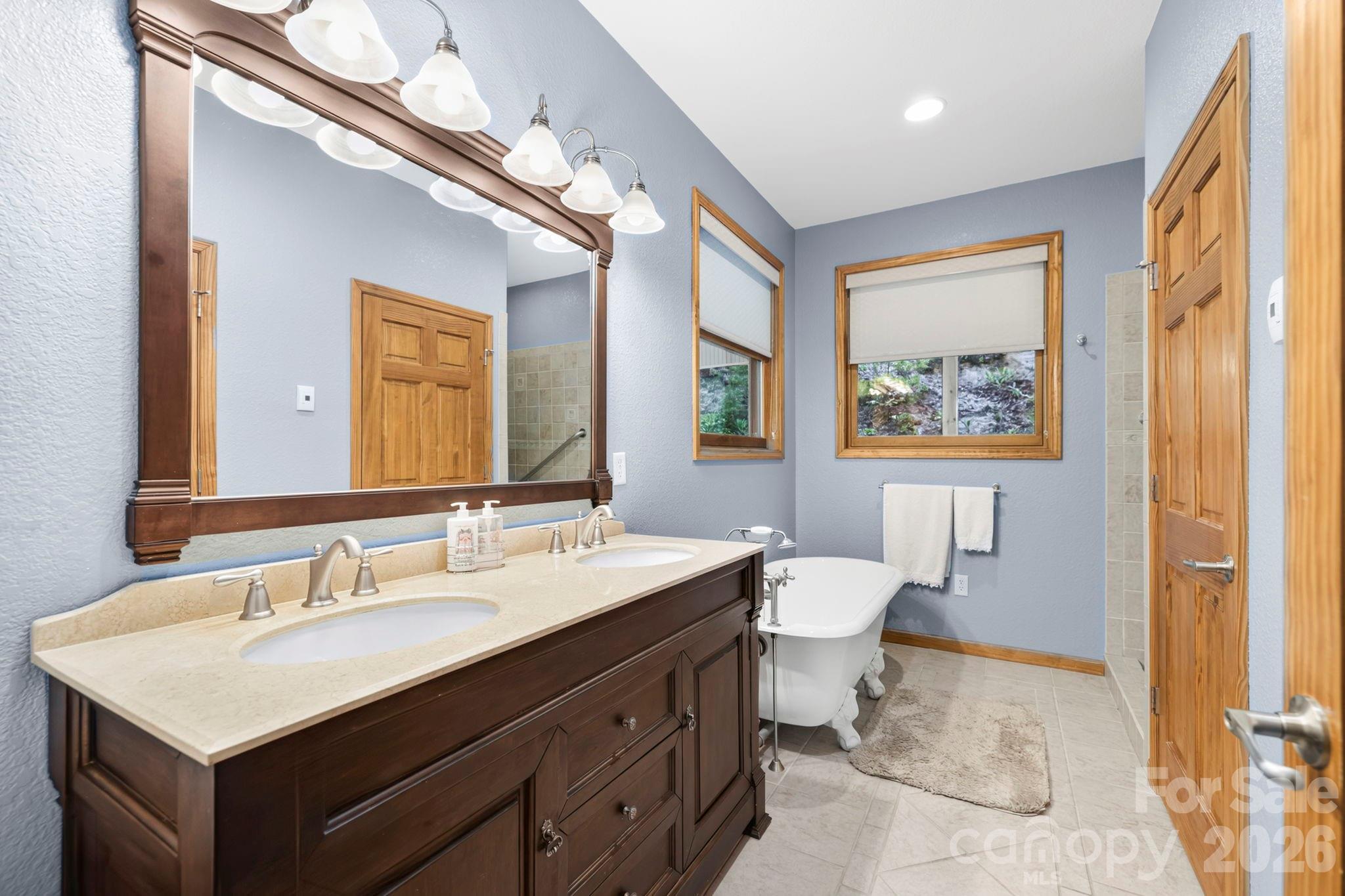 149 Oriole Road Property Photo 17