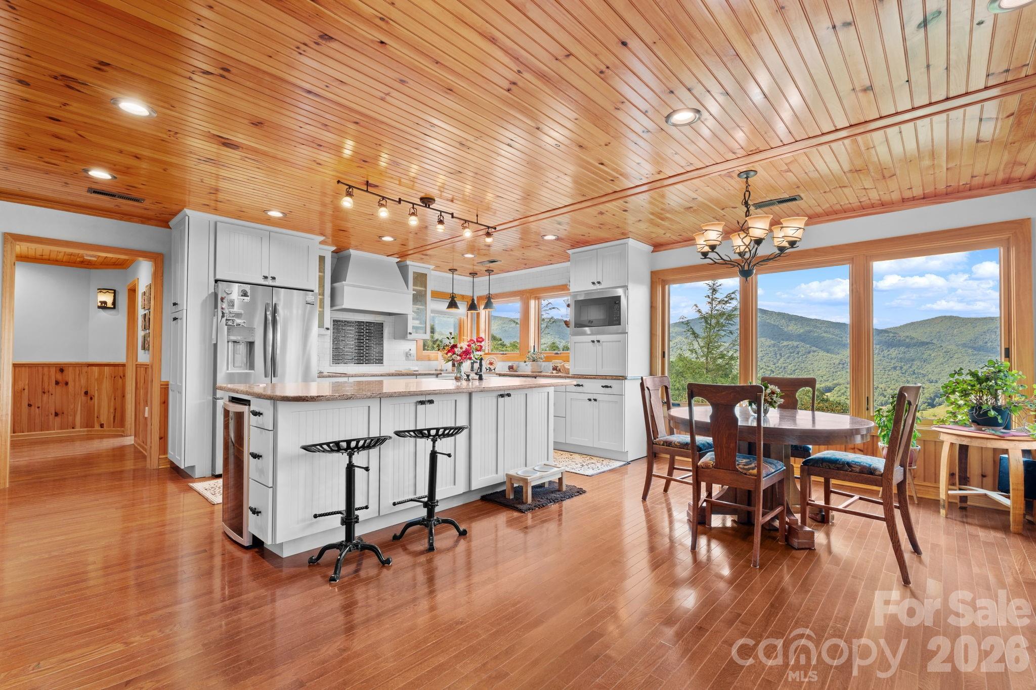 1013 Perry Road Property Photo 15
