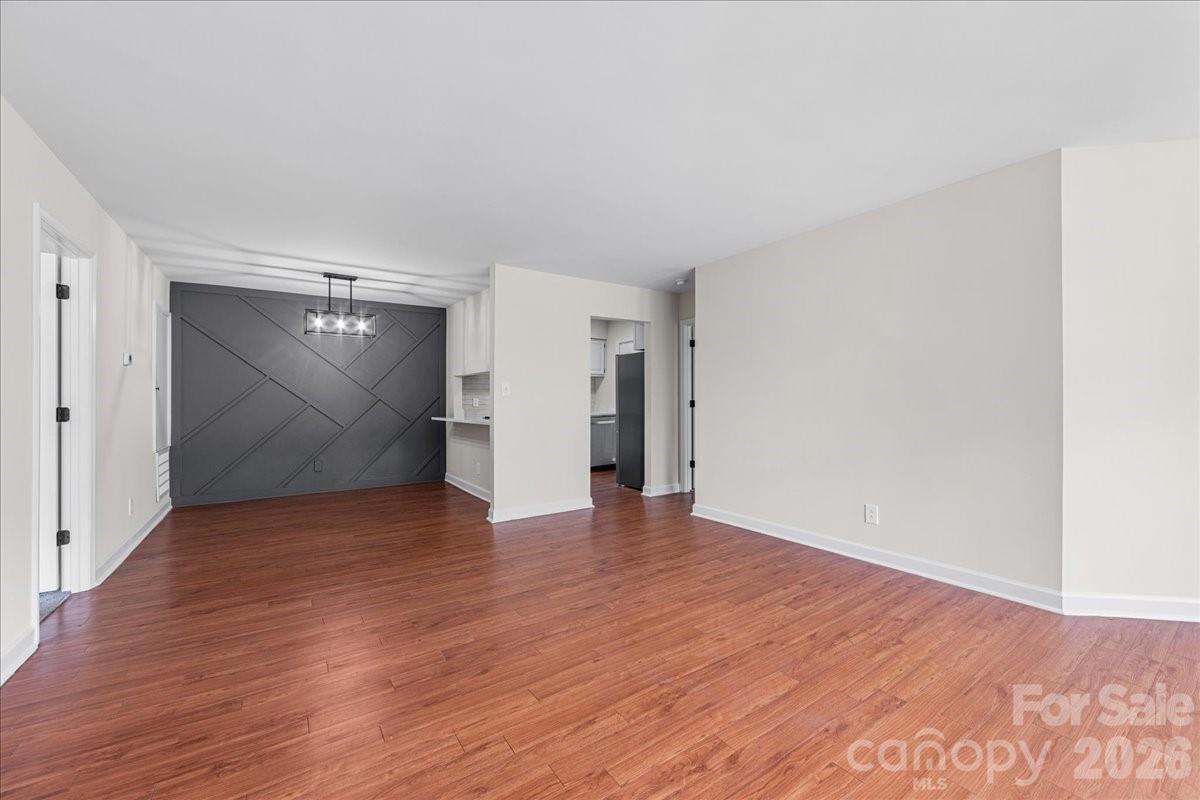 1612 Sharon Road 70 Property Photo 5