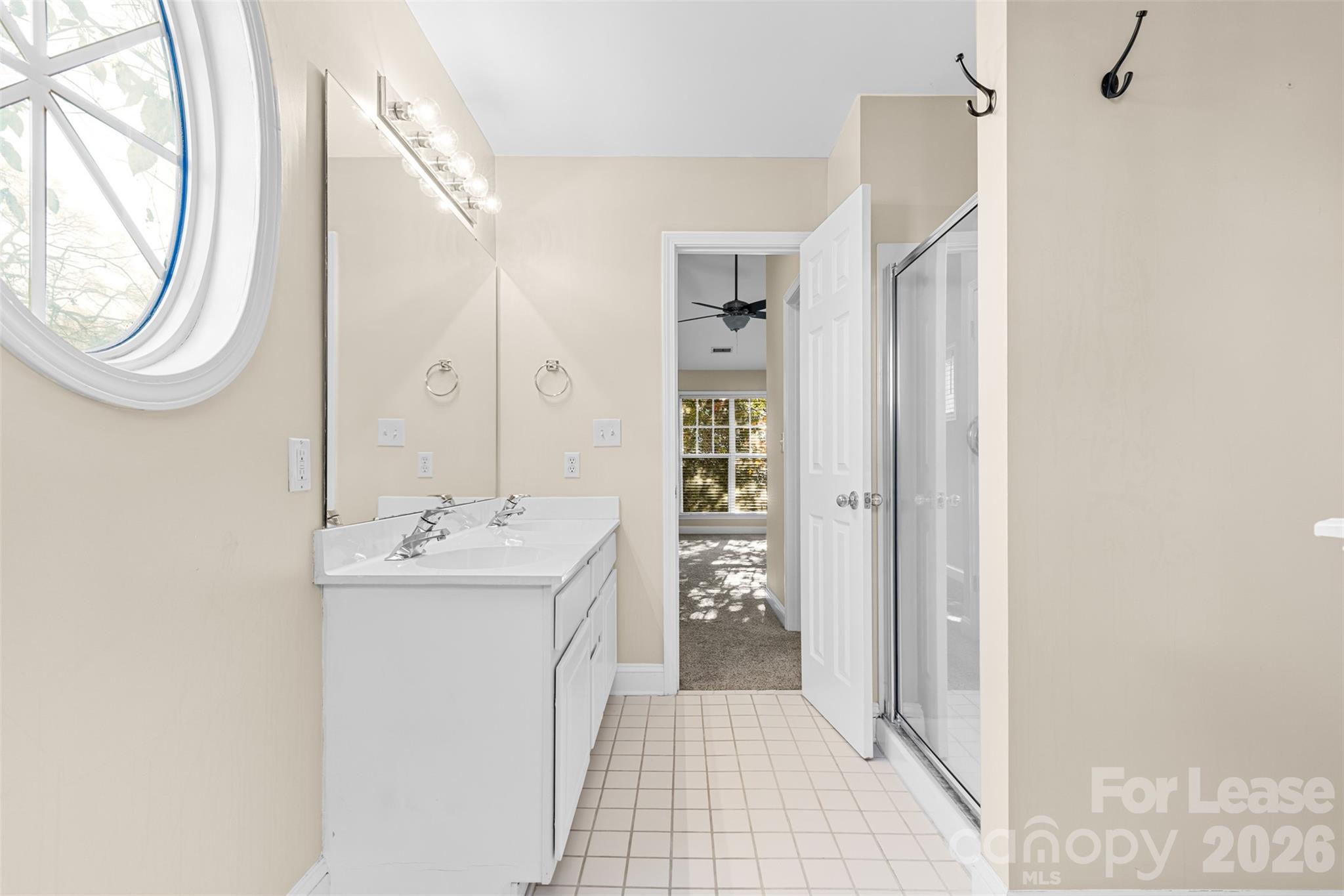 958 W 1st Street Property Photo 23