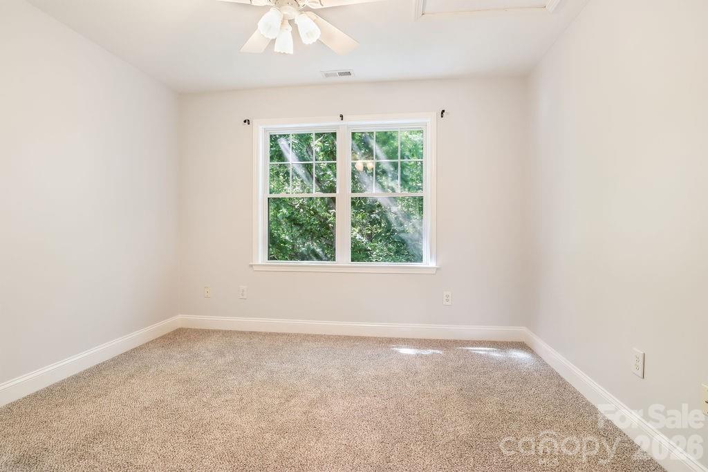 46 Indian Summer Lane Property Photo 16