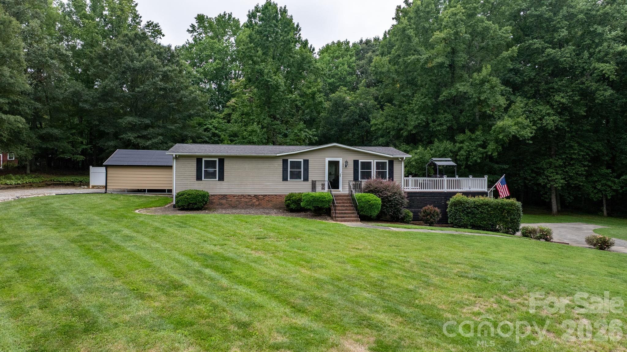 4091 Little Mountain Road Property Photo 1