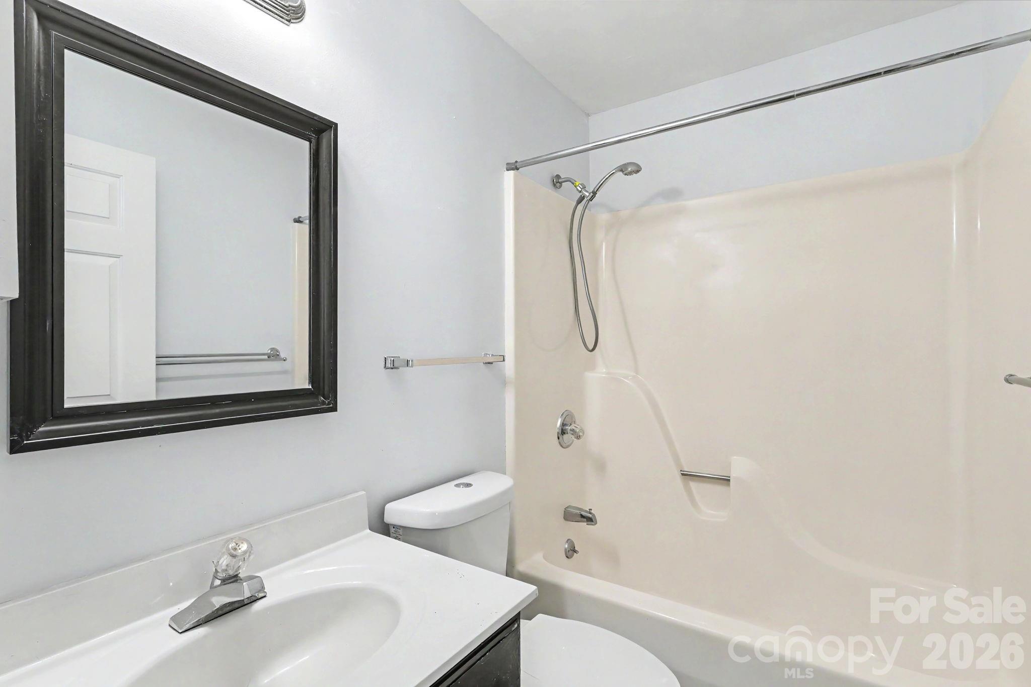 988 Cranberry Circle Property Photo 17