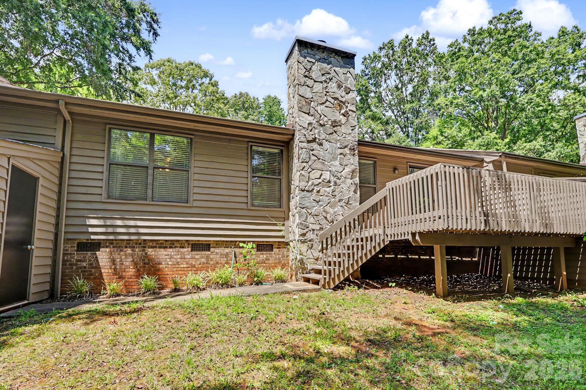 988 Cranberry Circle Property Photo 24