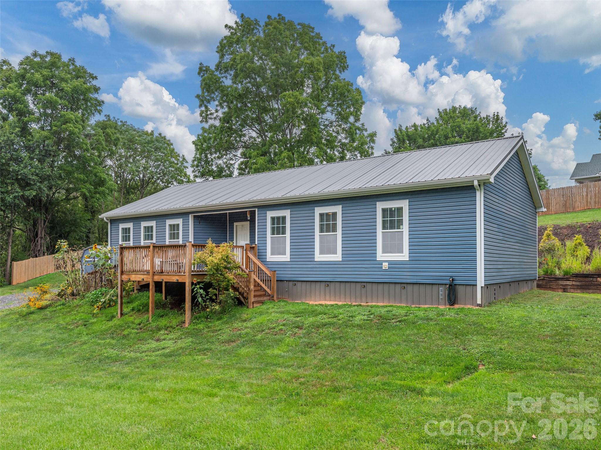 4687 Old Clyde Road Property Photo 1