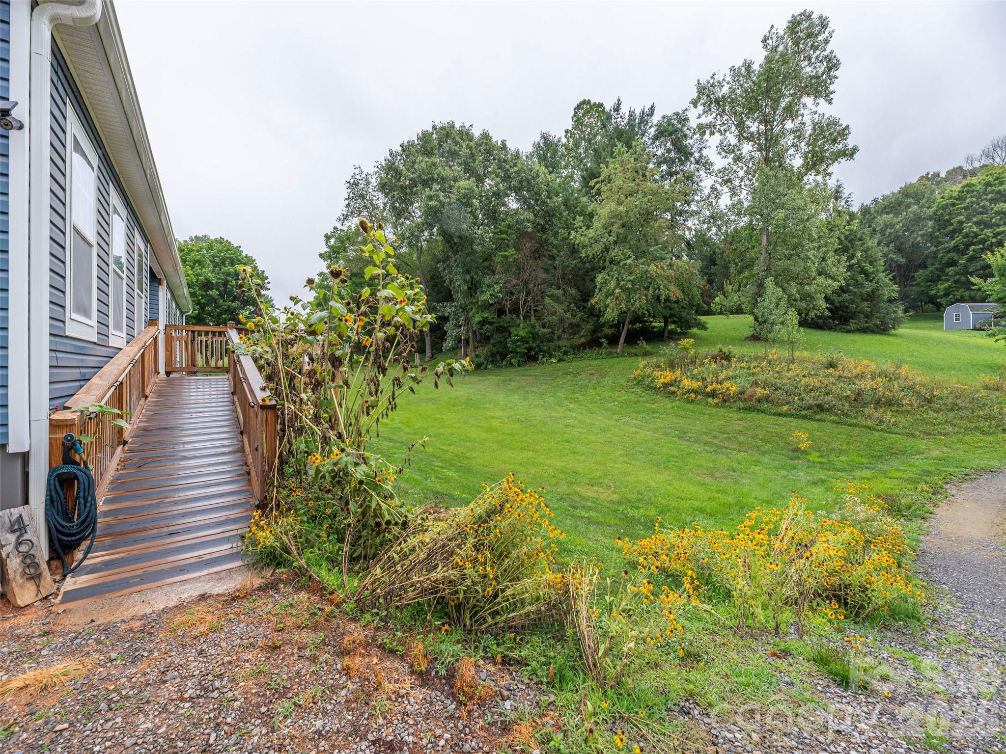 4687 Old Clyde Road Property Photo 2