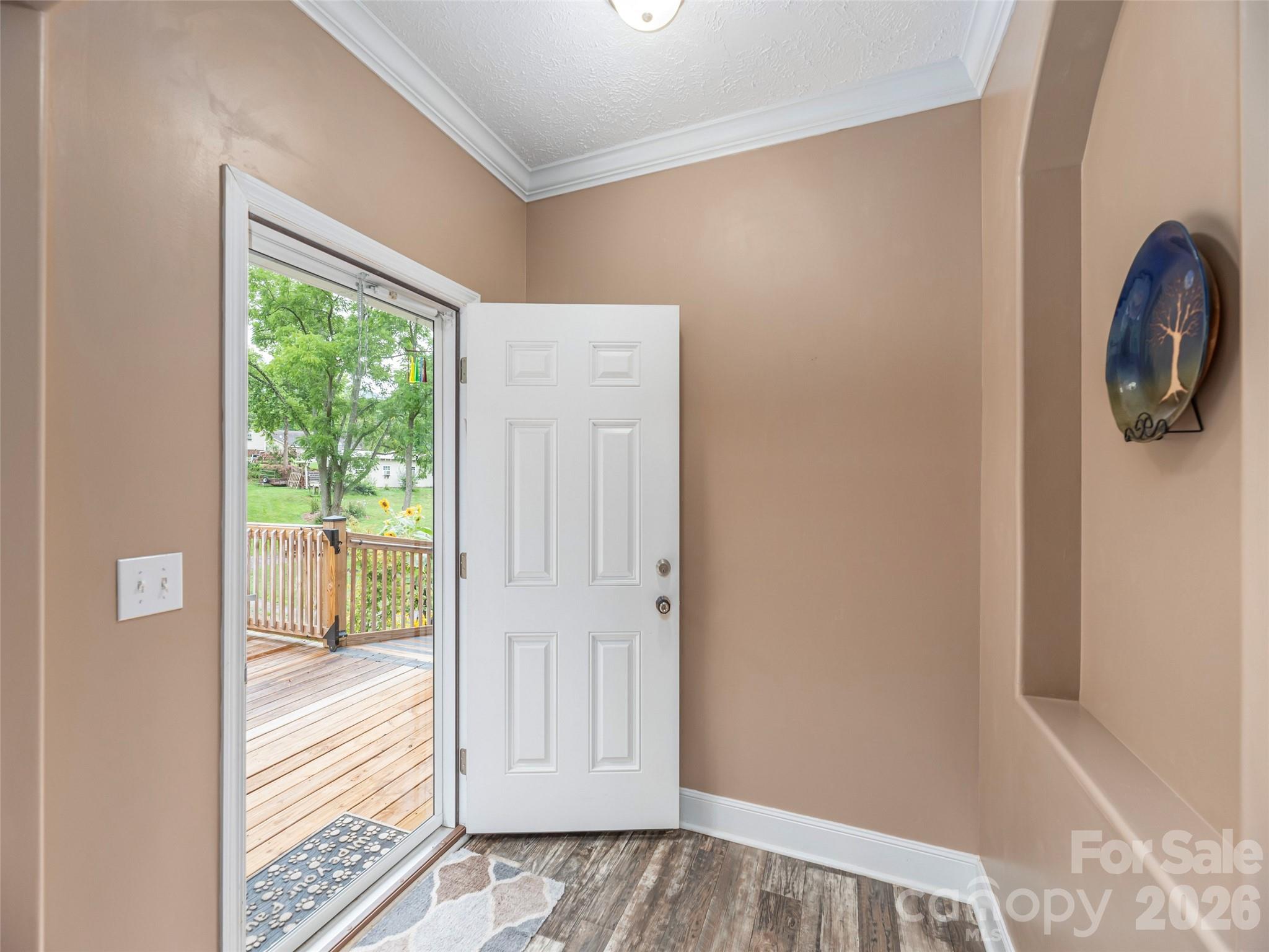 4687 Old Clyde Road Property Photo 4