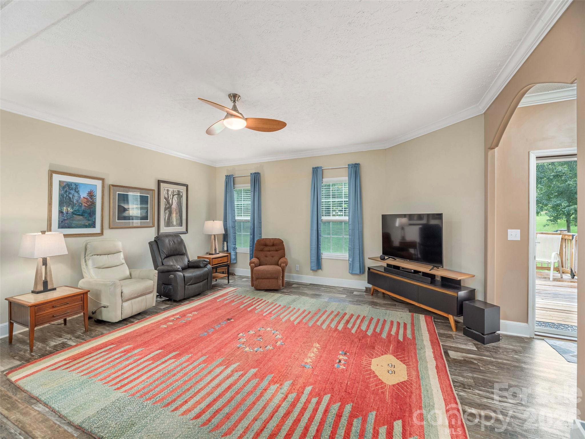 4687 Old Clyde Road Property Photo 6