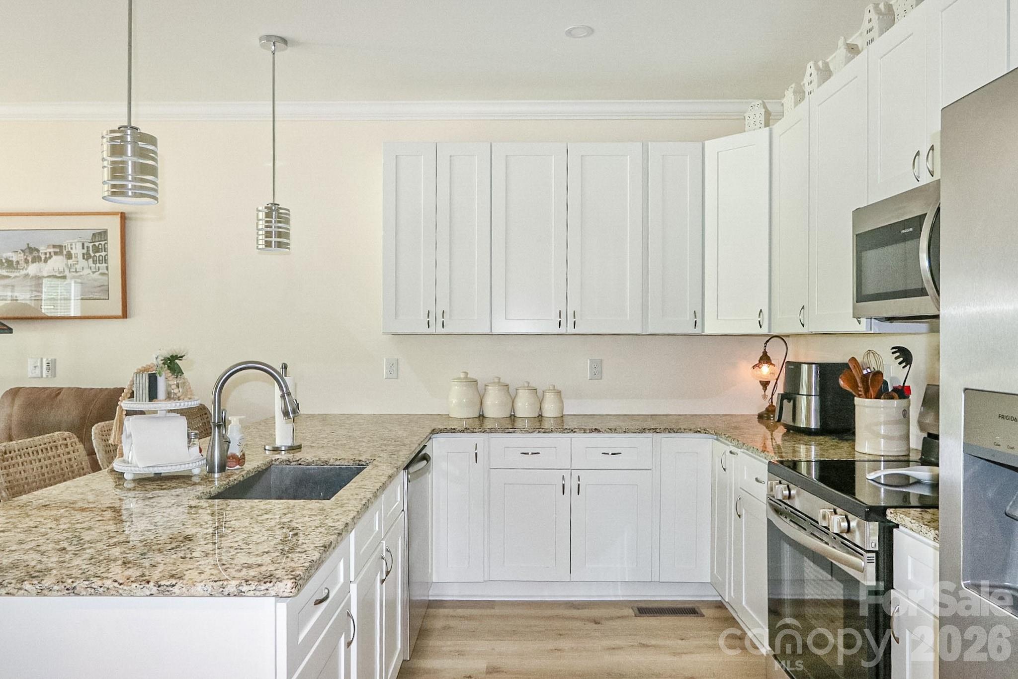 1307 Unifi Industrial Drive Property Photo 8